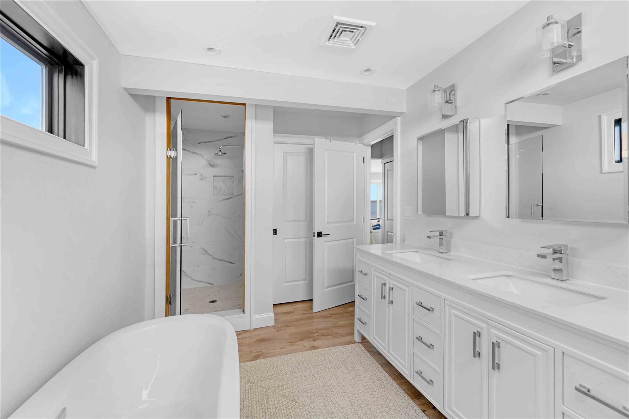 24 Laura Lee Drive, Center Moriches, NY 11934