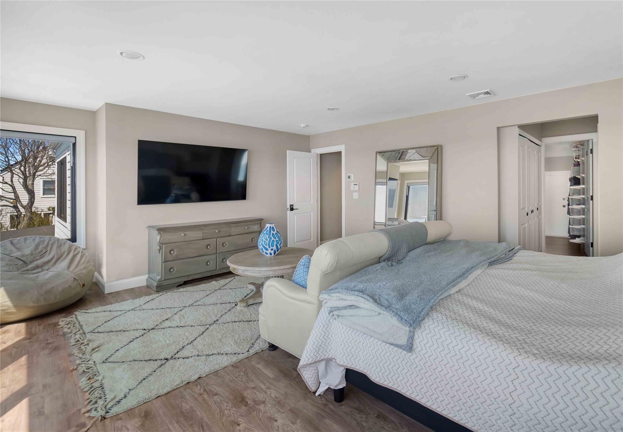 24 Laura Lee Drive, Center Moriches, NY 11934