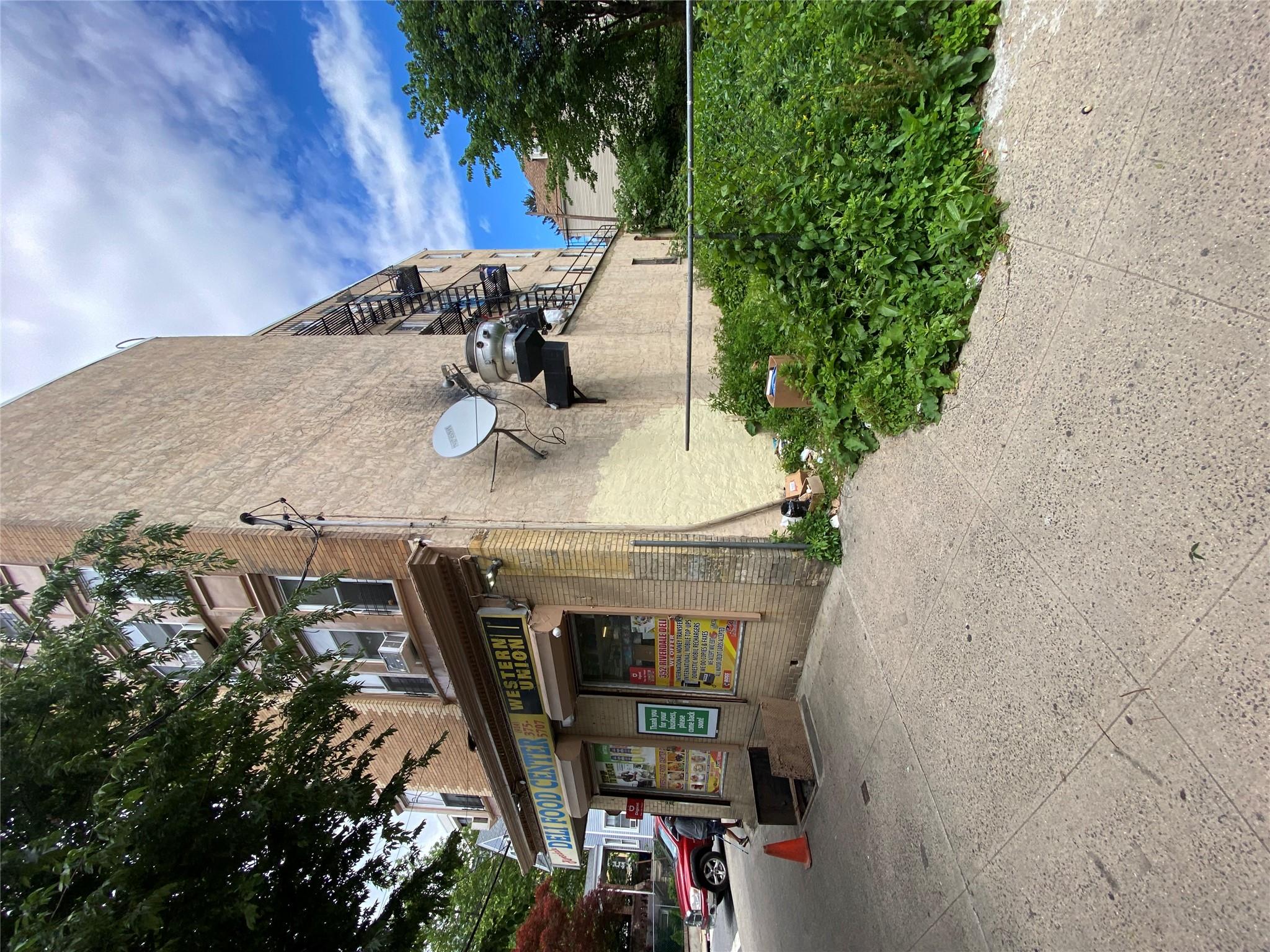 354 Riverdale Avenue, Yonkers, NY 10705