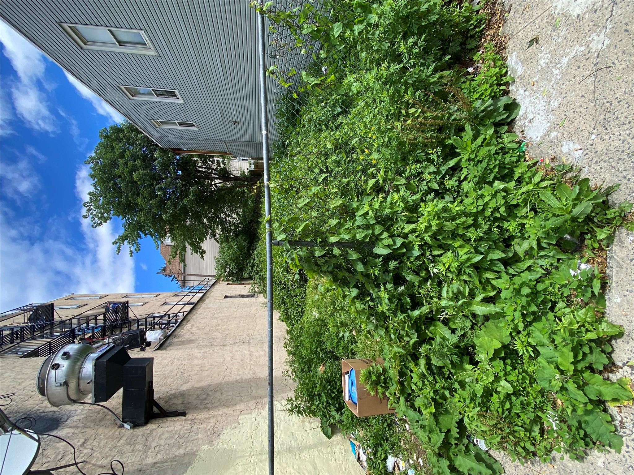 354 Riverdale Avenue, Yonkers, NY 10705