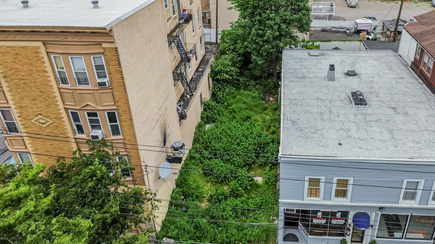 354 Riverdale Avenue, Yonkers, NY 10705