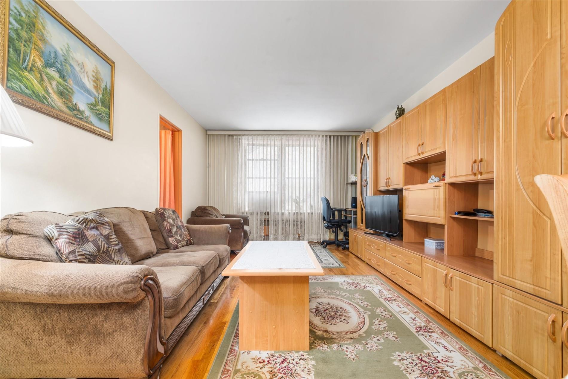 83-75 Woodhaven Boulevard # 1E, Woodhaven, NY 11421