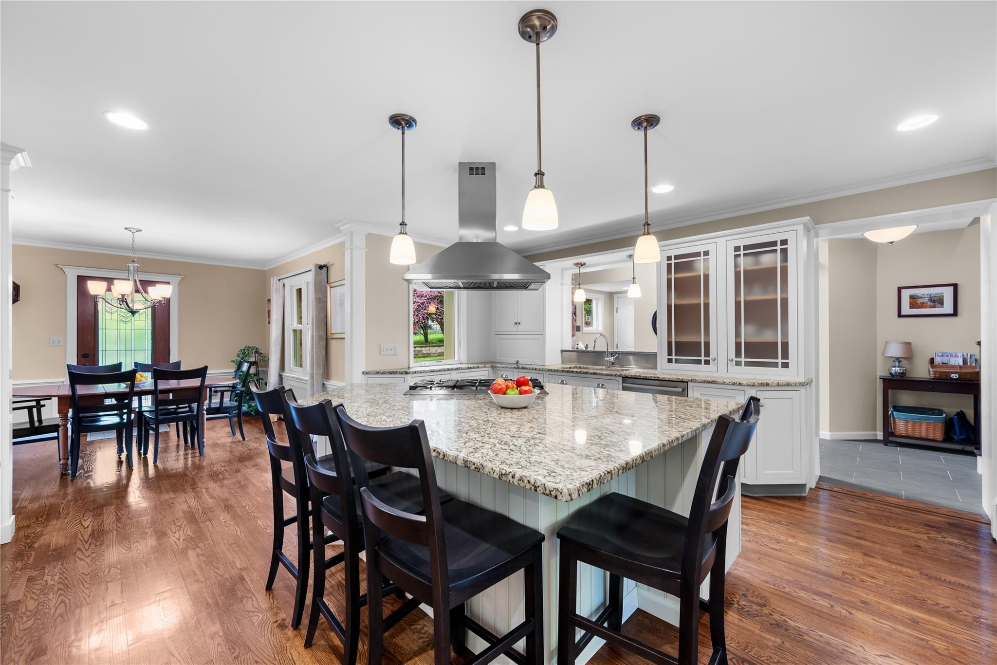 55 Midland Avenue, Central Valley, NY 10917