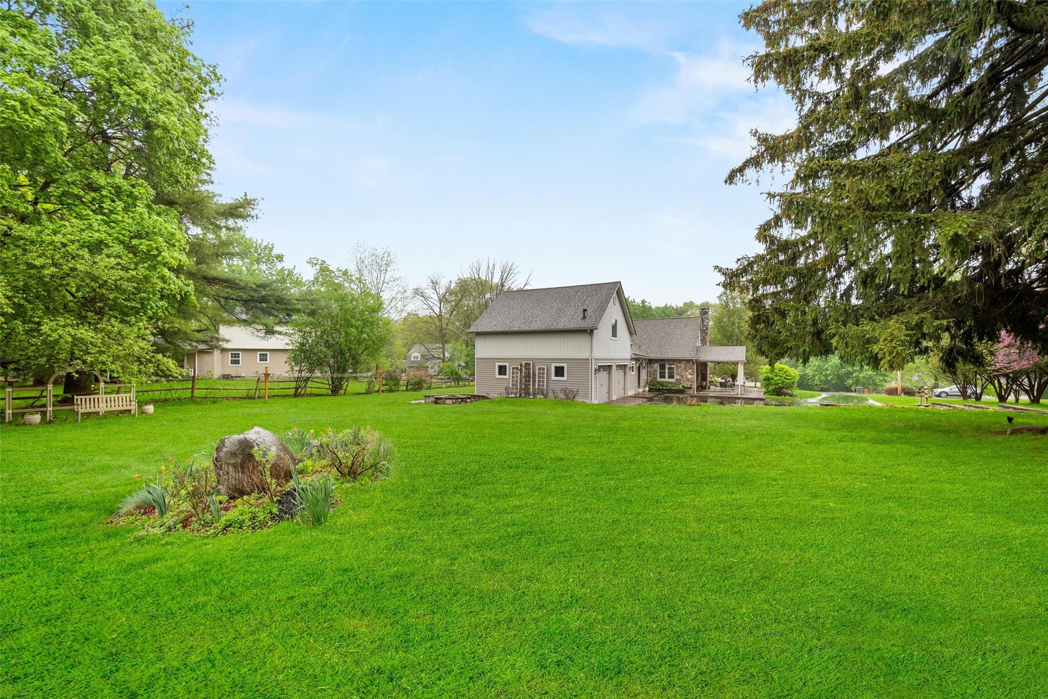 55 Midland Avenue, Central Valley, NY 10917