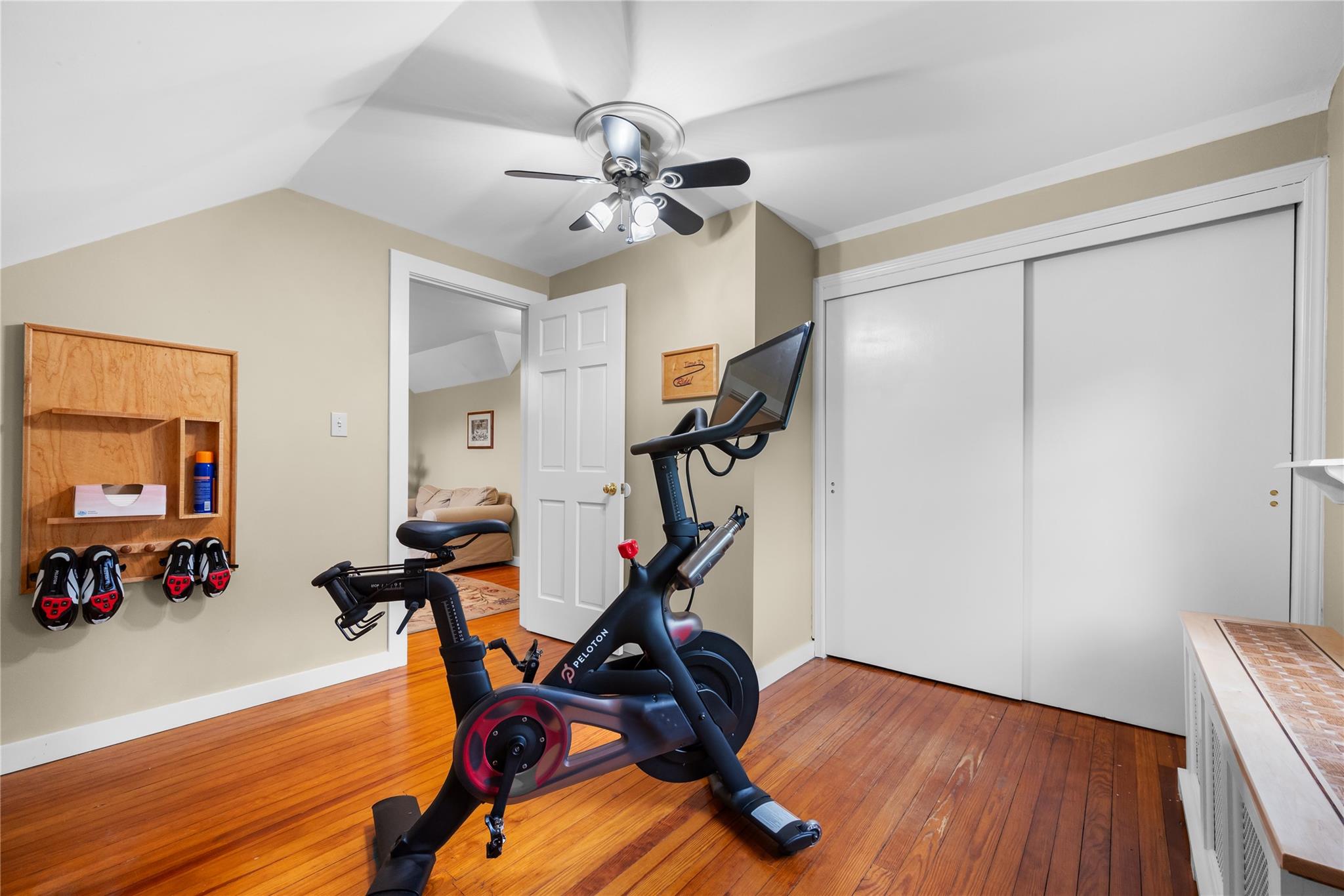 55 Midland Avenue, Central Valley, NY 10917