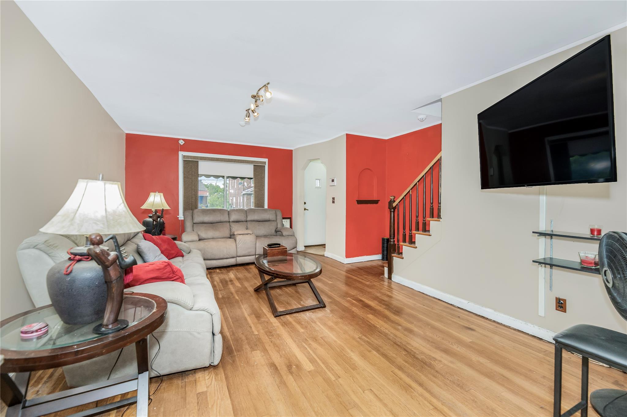 2733 Tenbroeck Avenue, Bronx, NY 10469