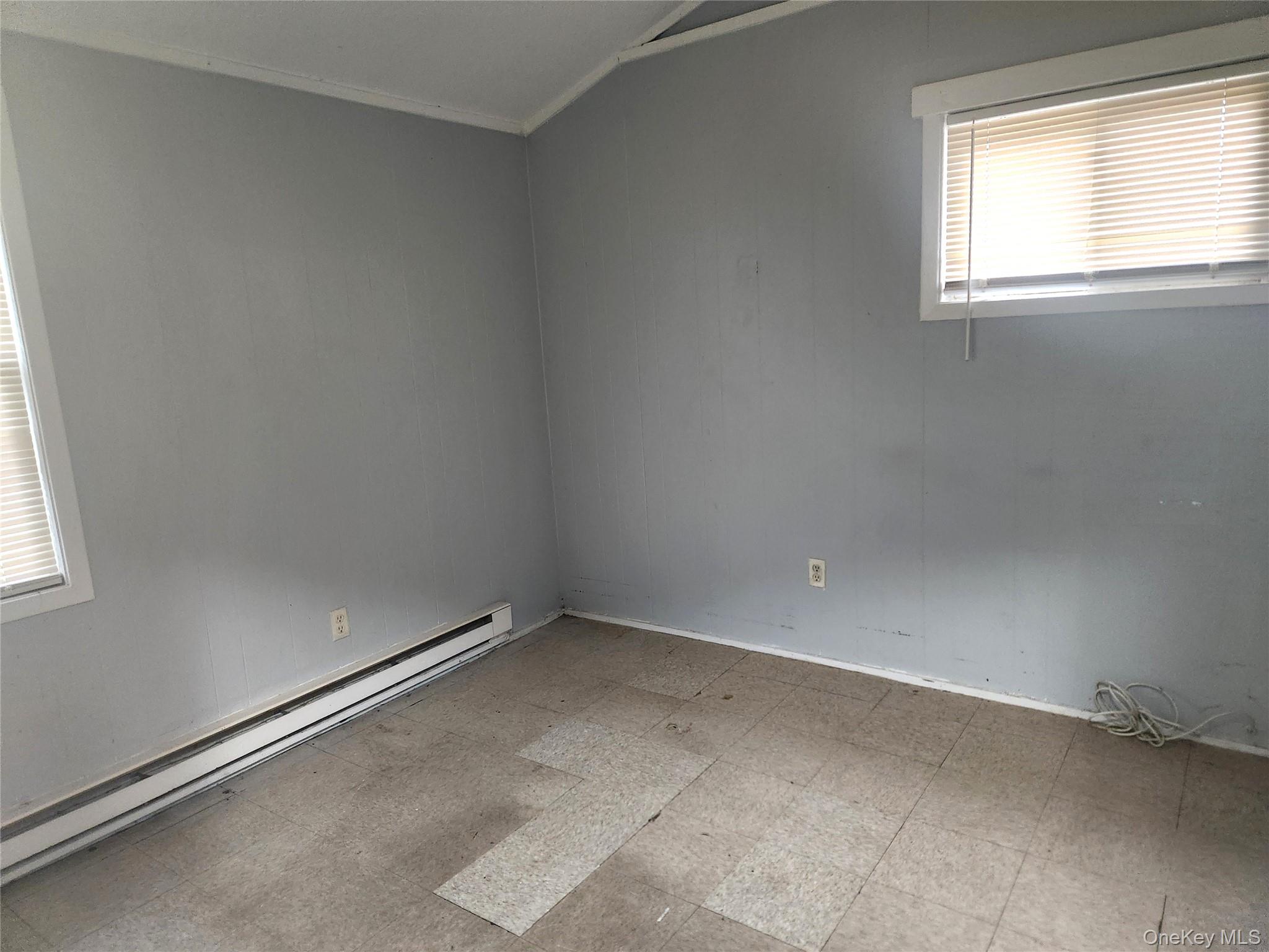 548 Taylor Avenue, East Patchogue, NY 11772