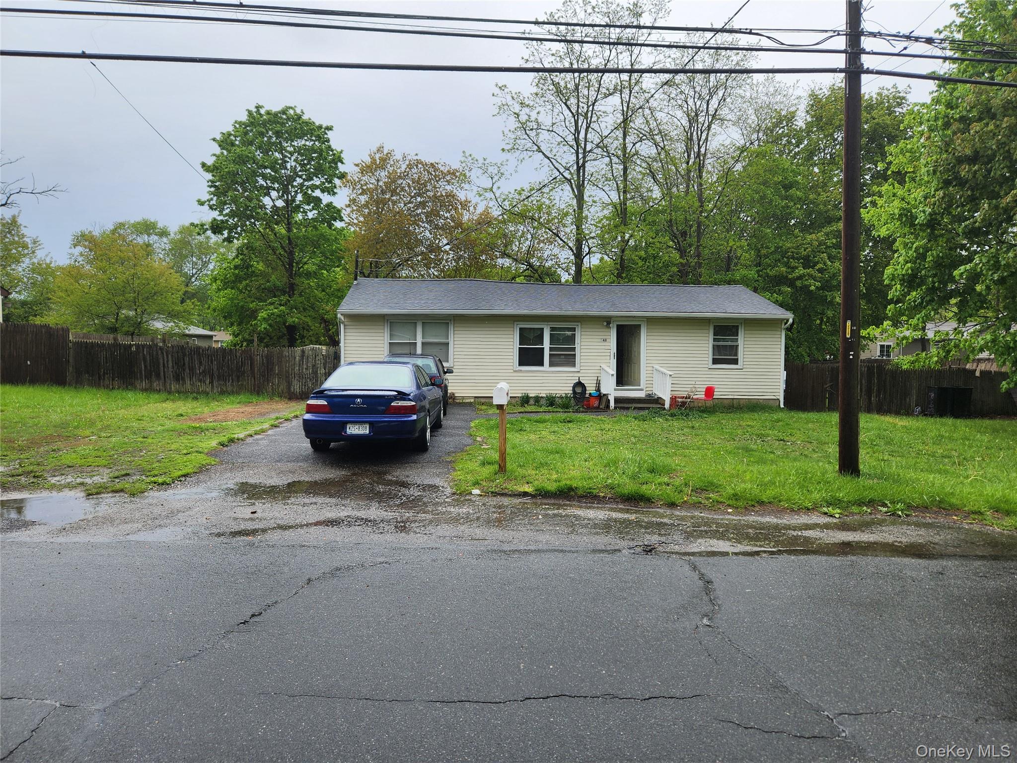 548 Taylor Avenue, East Patchogue, NY 11772