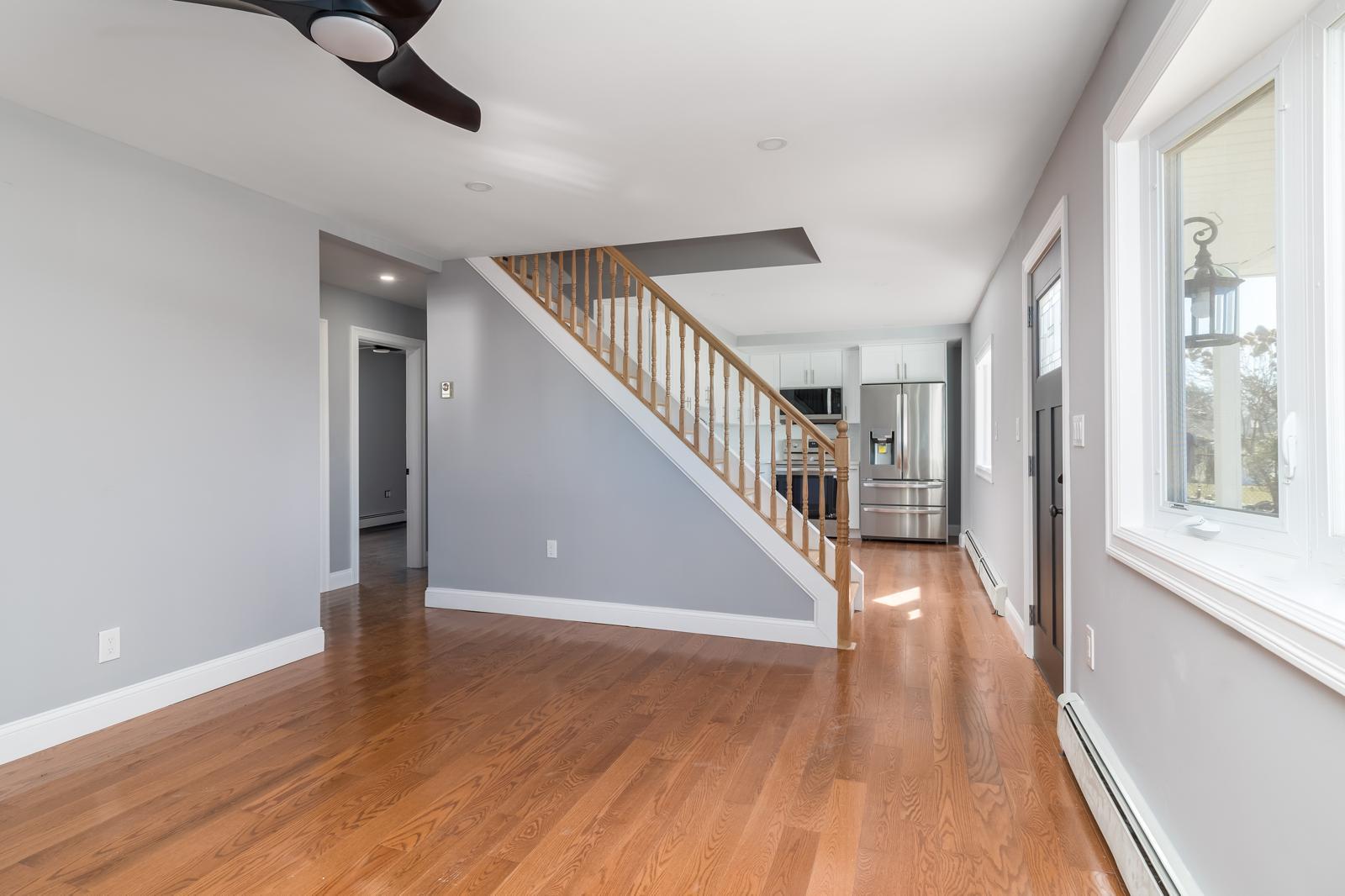 13 Curve Lane, Levittown, NY 11756