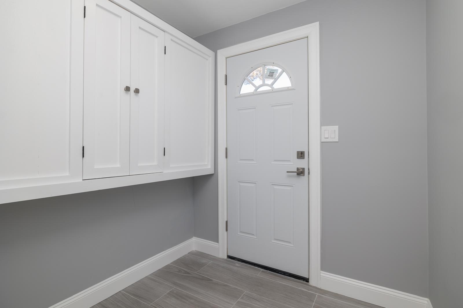 13 Curve Lane, Levittown, NY 11756