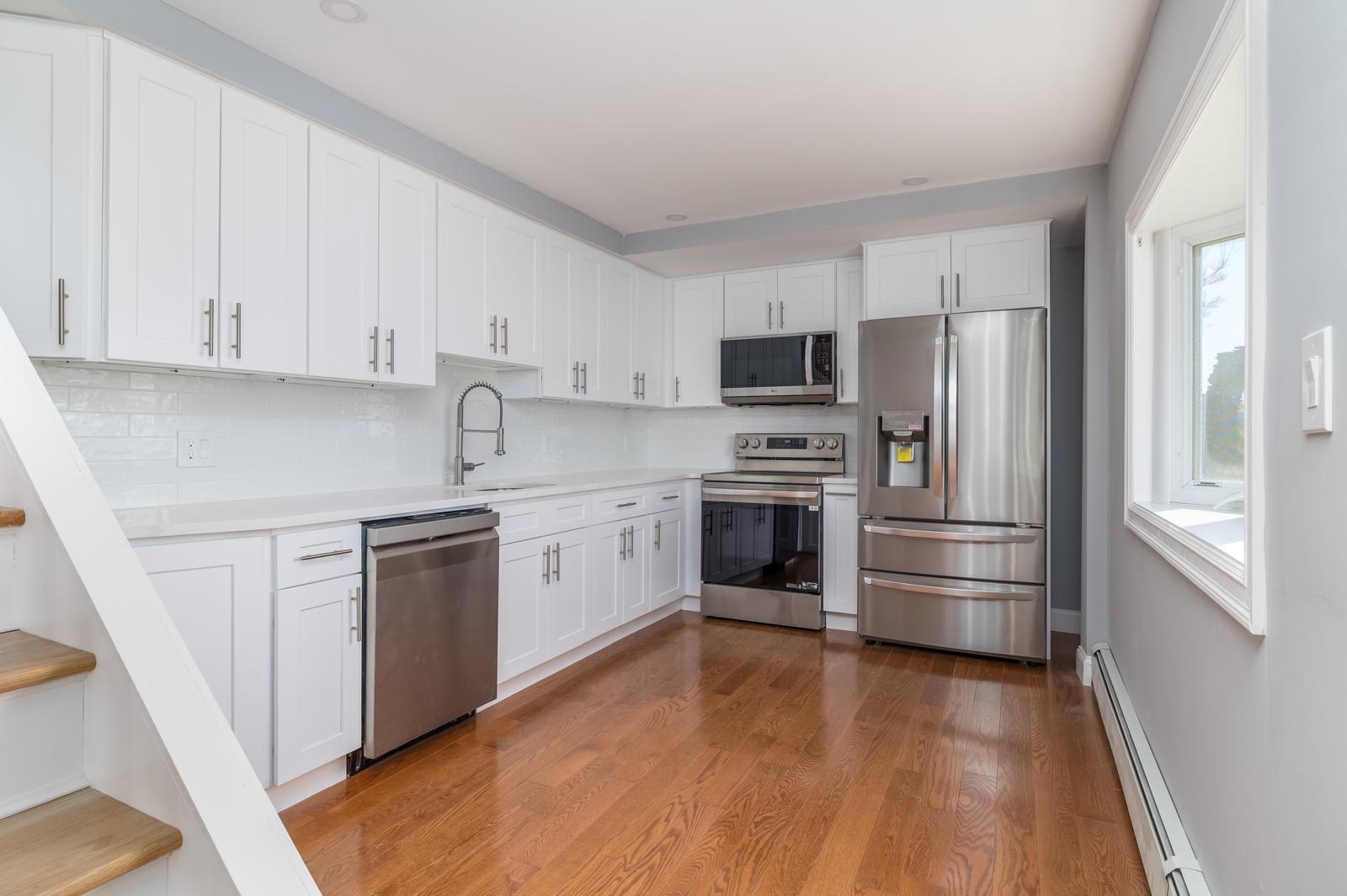 13 Curve Lane, Levittown, NY 11756