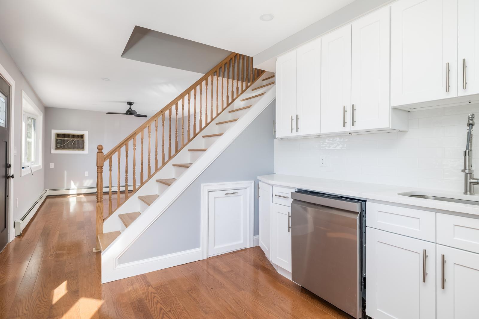 13 Curve Lane, Levittown, NY 11756