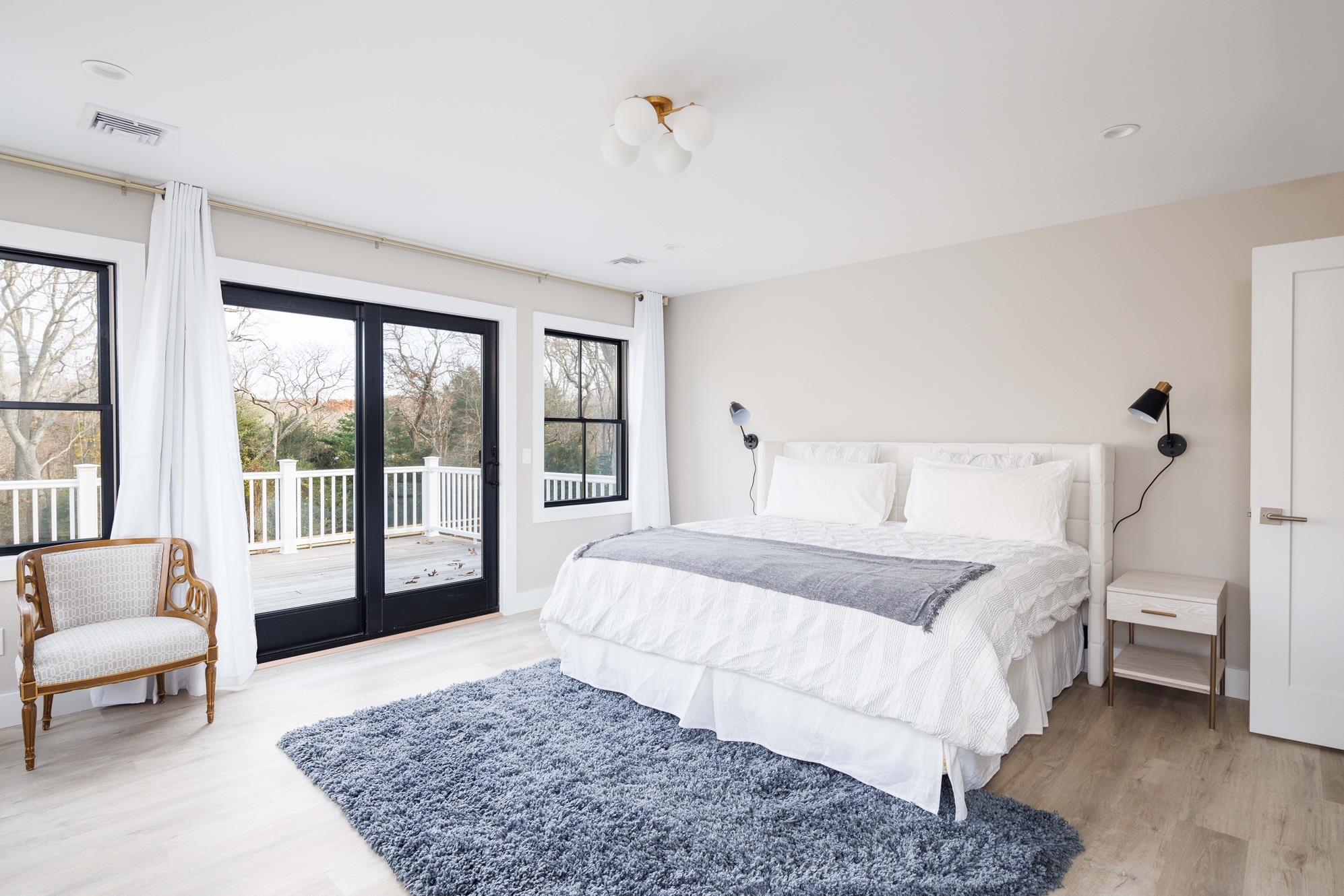 1350 Hortons Lane, Southold, NY 11971