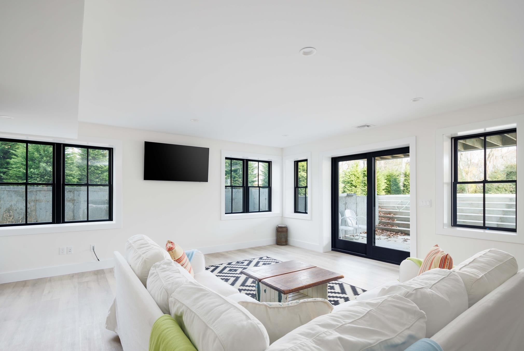 1350 Hortons Lane, Southold, NY 11971