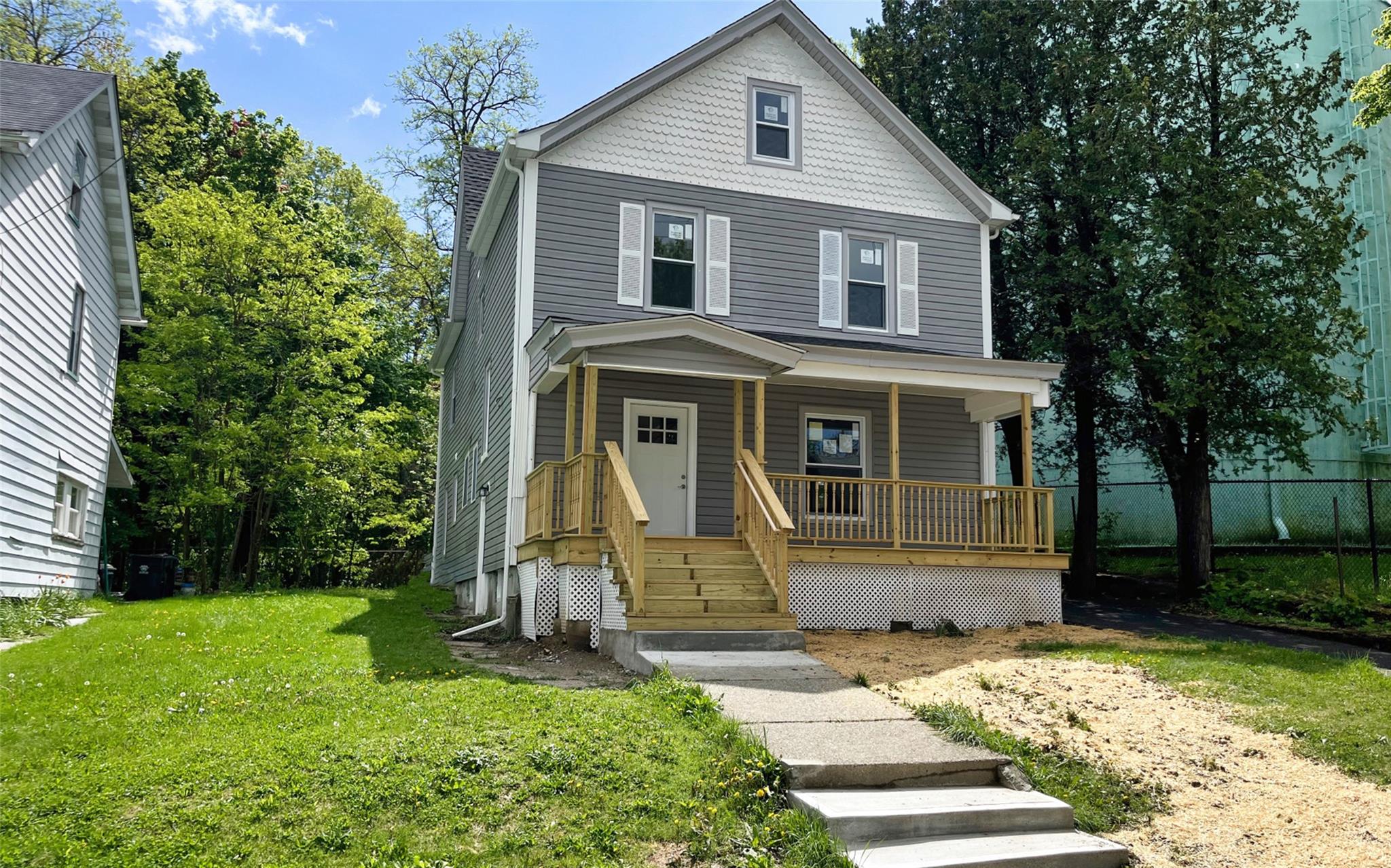 74 Gladstone Avenue, Walden, NY 12586