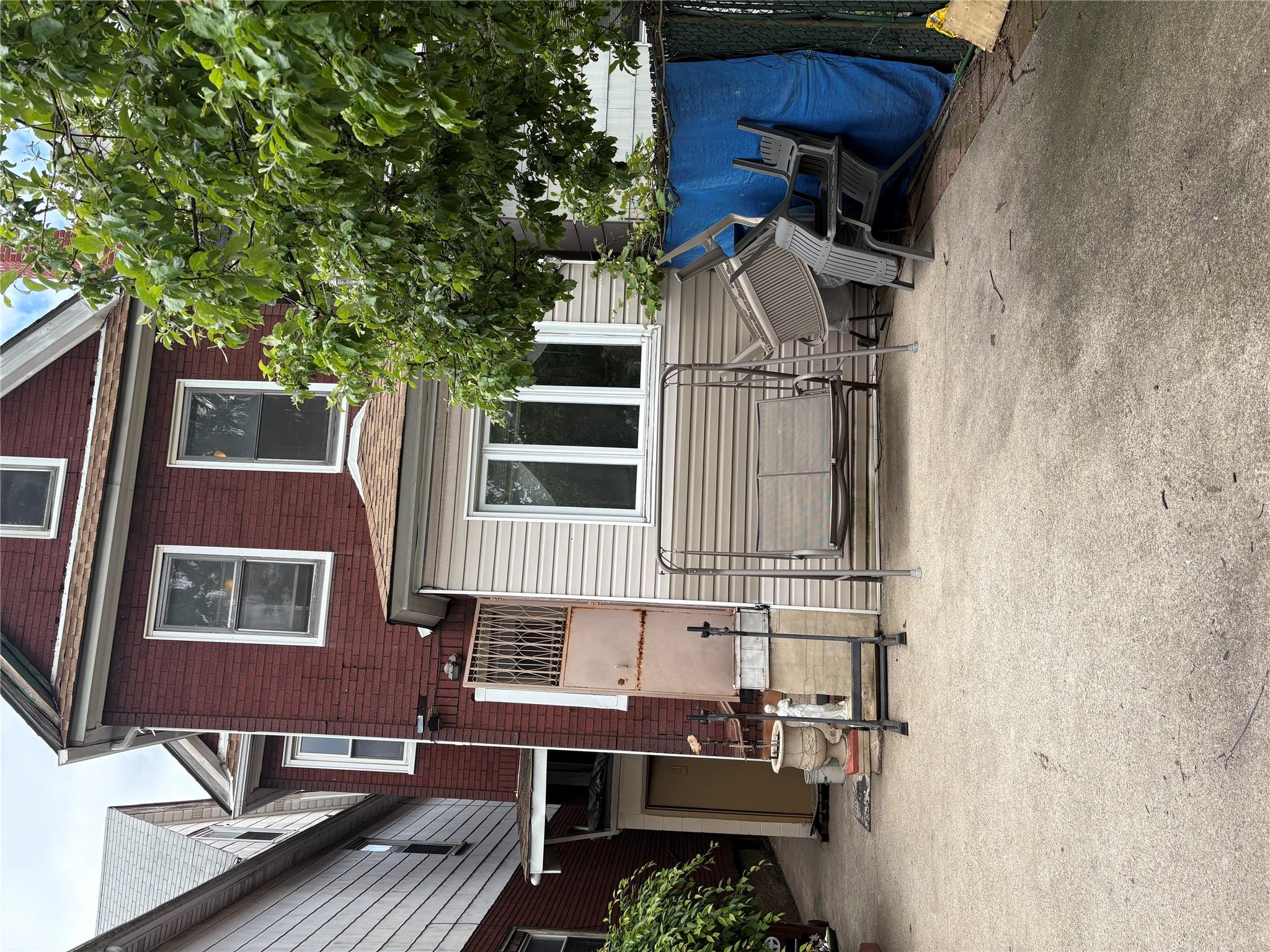 87-38 94th Street, Woodhaven, NY 11421