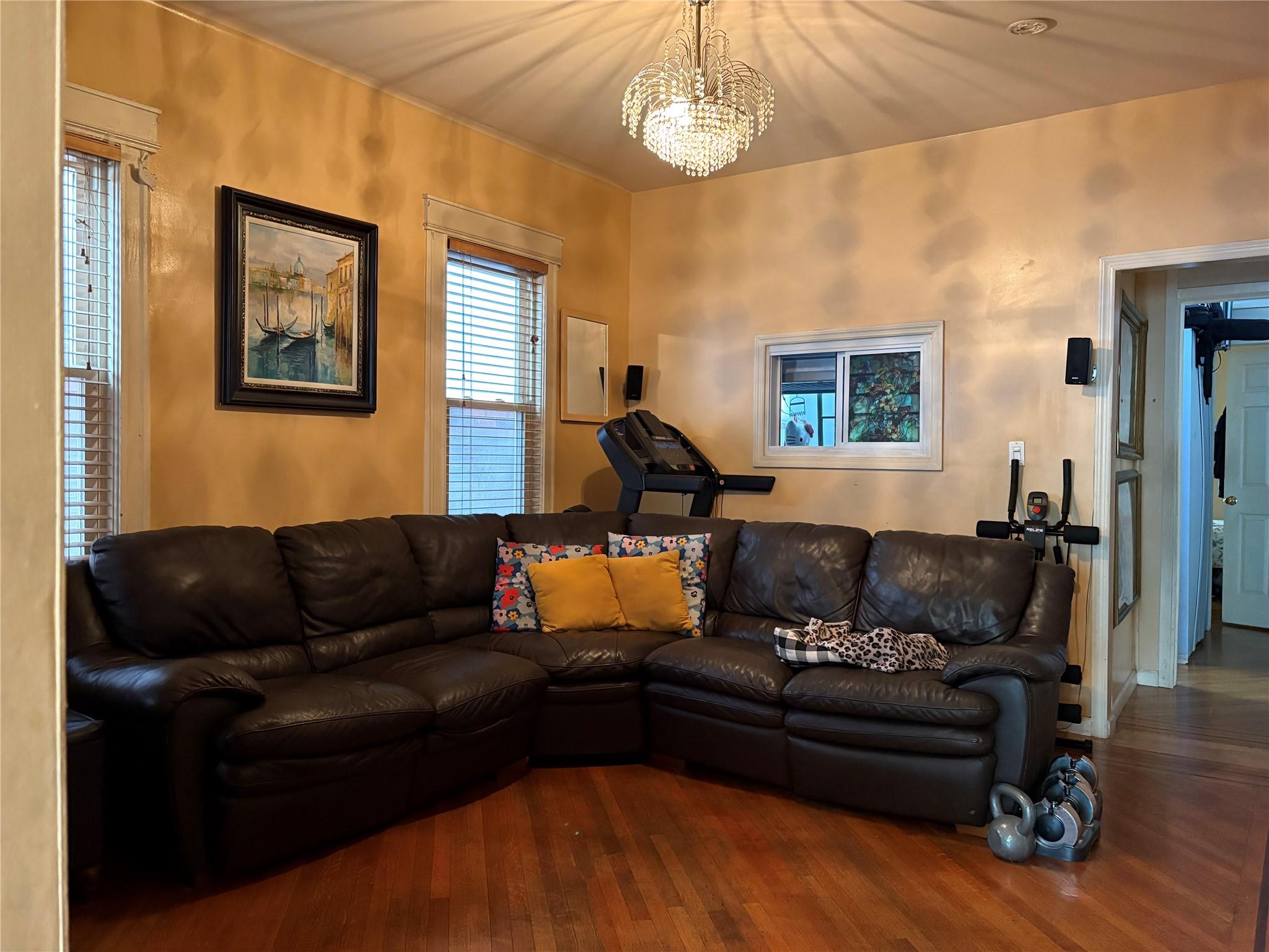 87-38 94th Street, Woodhaven, NY 11421