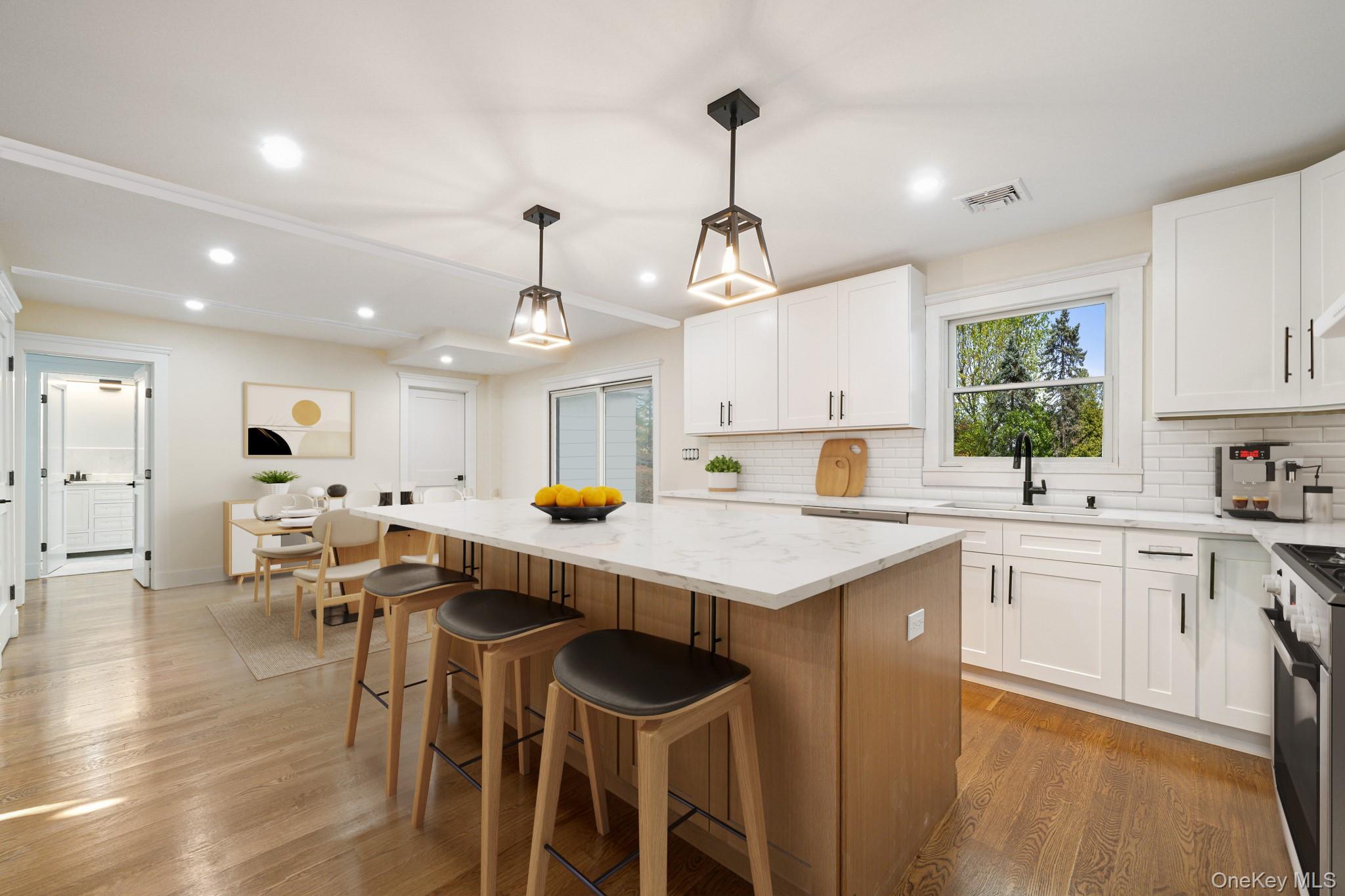 16 Bramblebrook Road, Ardsley, NY 10502