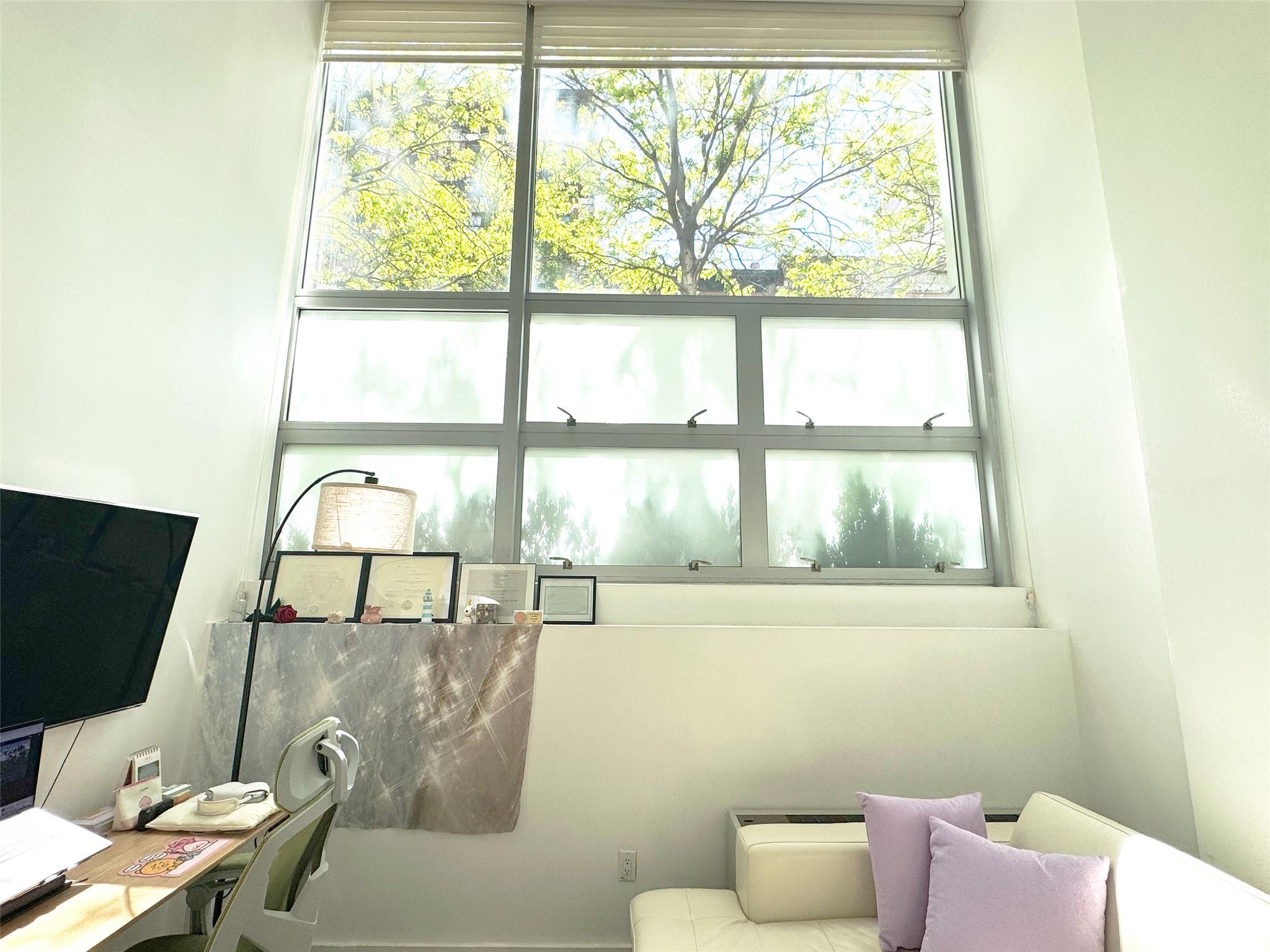 425 E 13th Street # 1J, New York (Manhattan), NY 10009