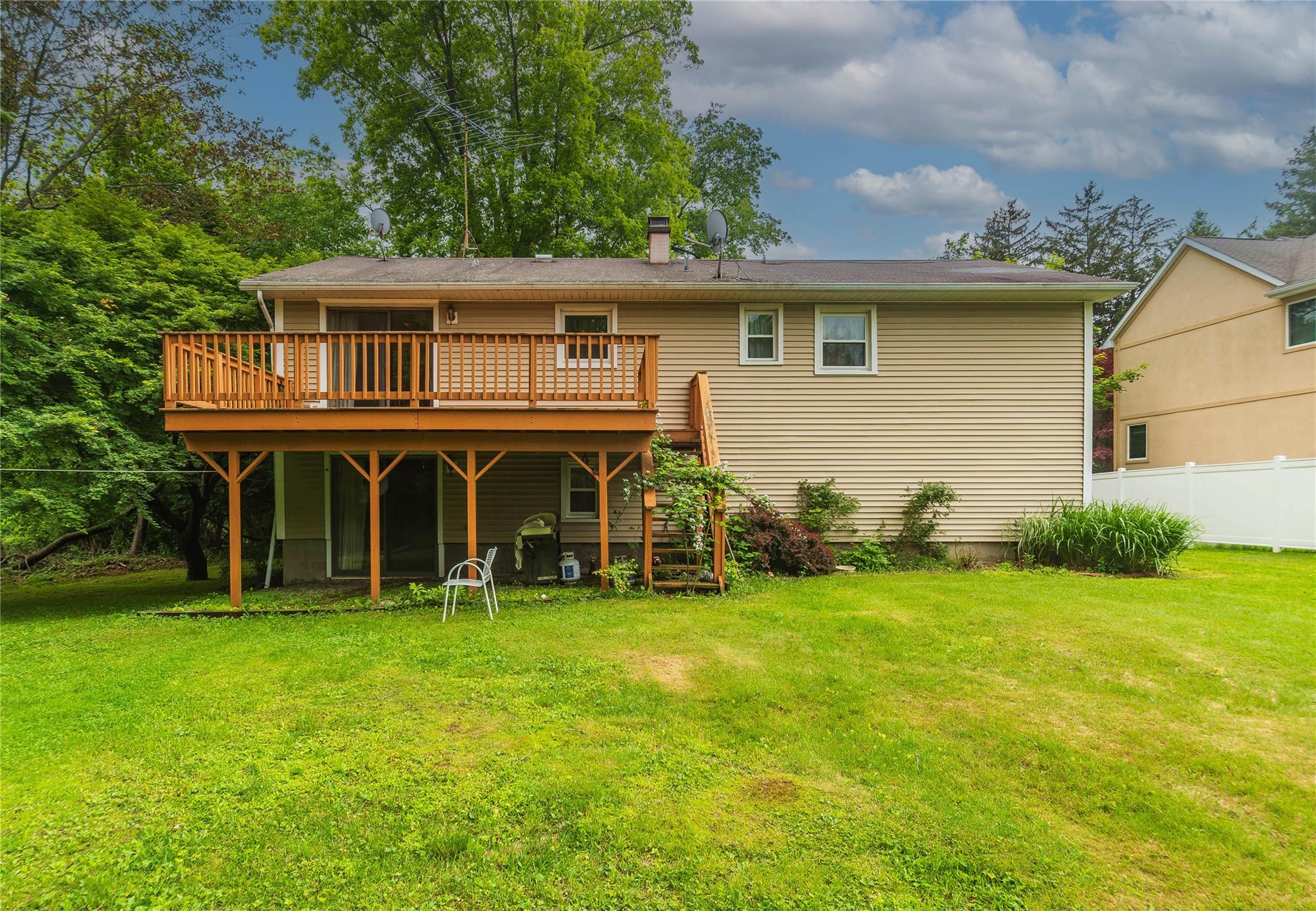 3042 Gomer Street, Yorktown Heights, NY 10598