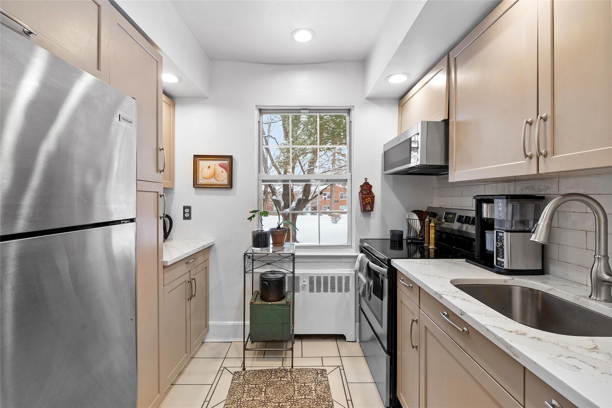 182 Pinewood Road # 26, Hartsdale, NY 10530