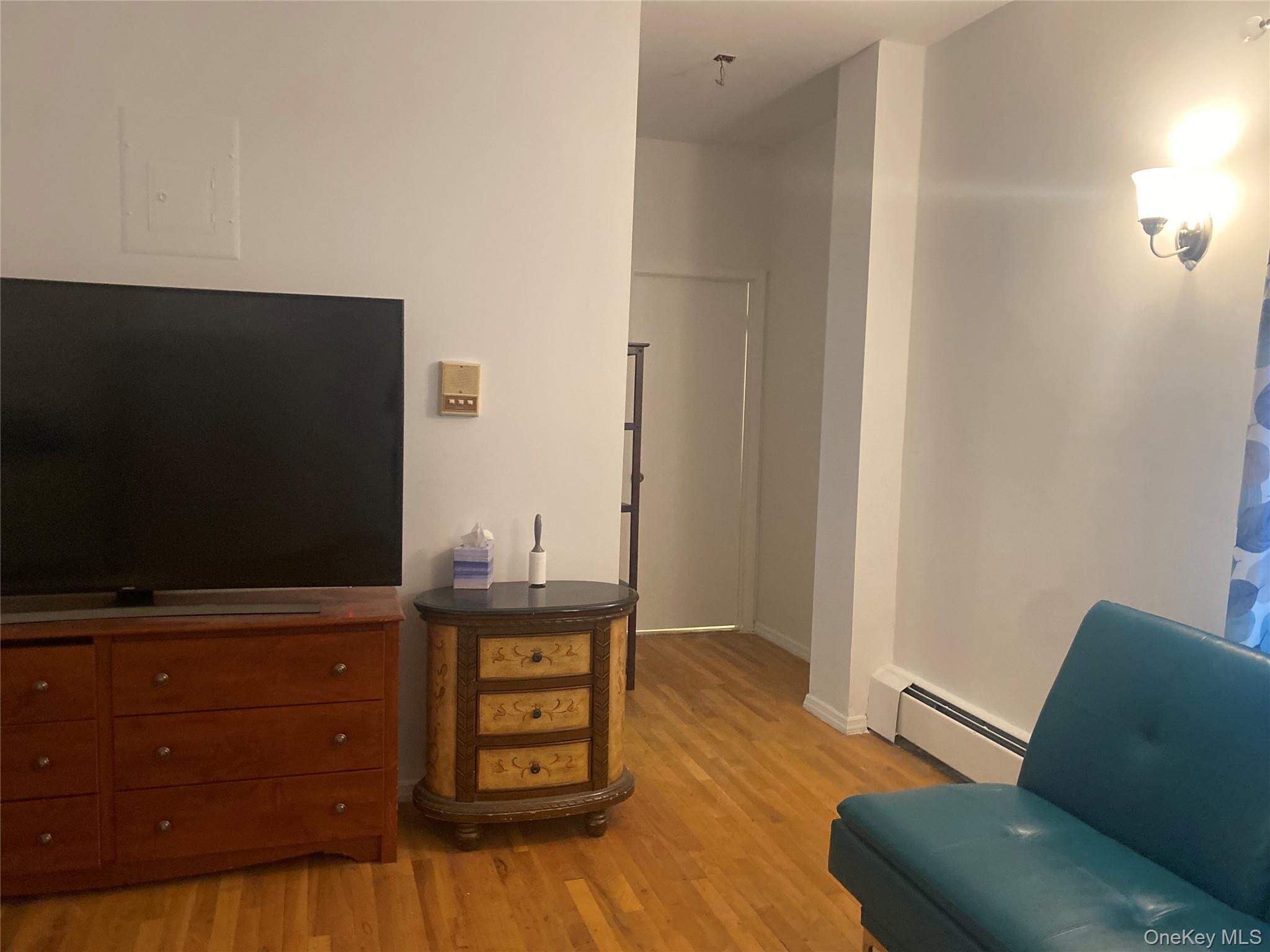 8410 101st Street # 3U, Richmond Hill, NY 11418