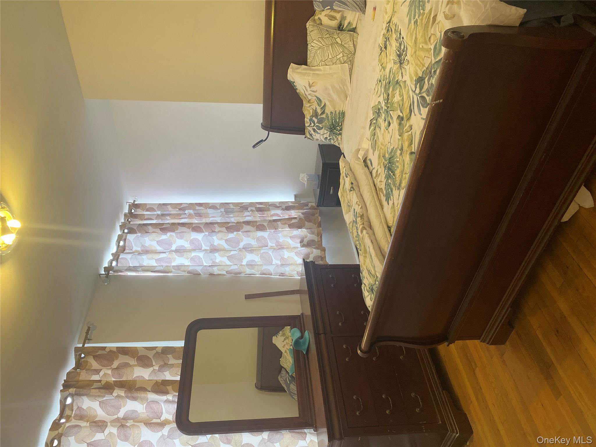 8410 101st Street # 3U, Richmond Hill, NY 11418