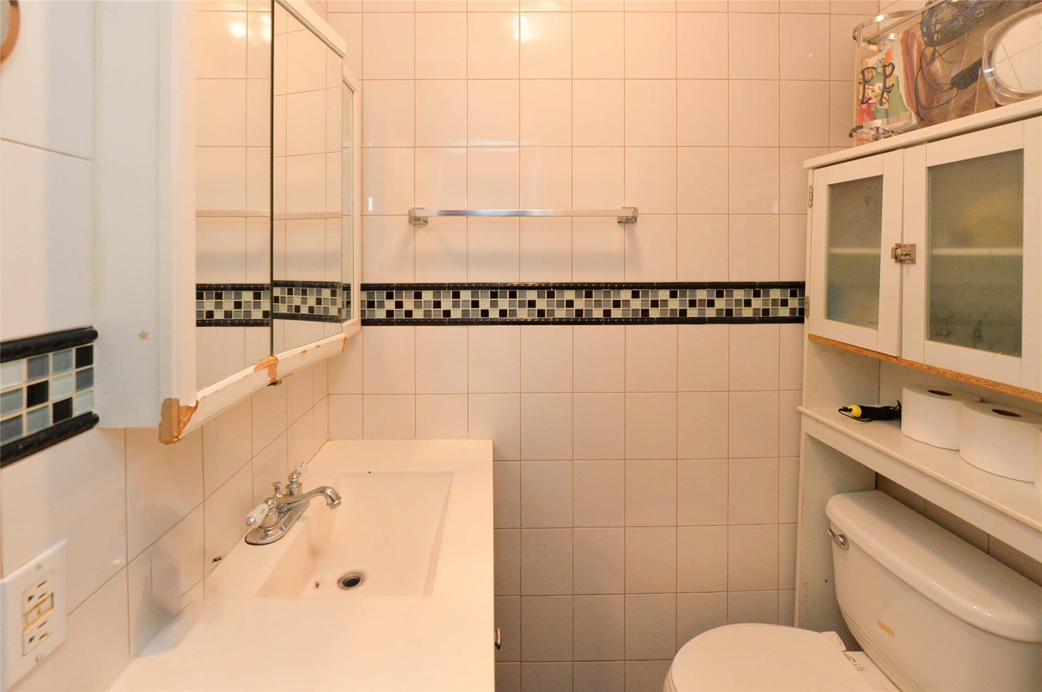 66 Gerow Avenue, Spring Valley, NY 10977