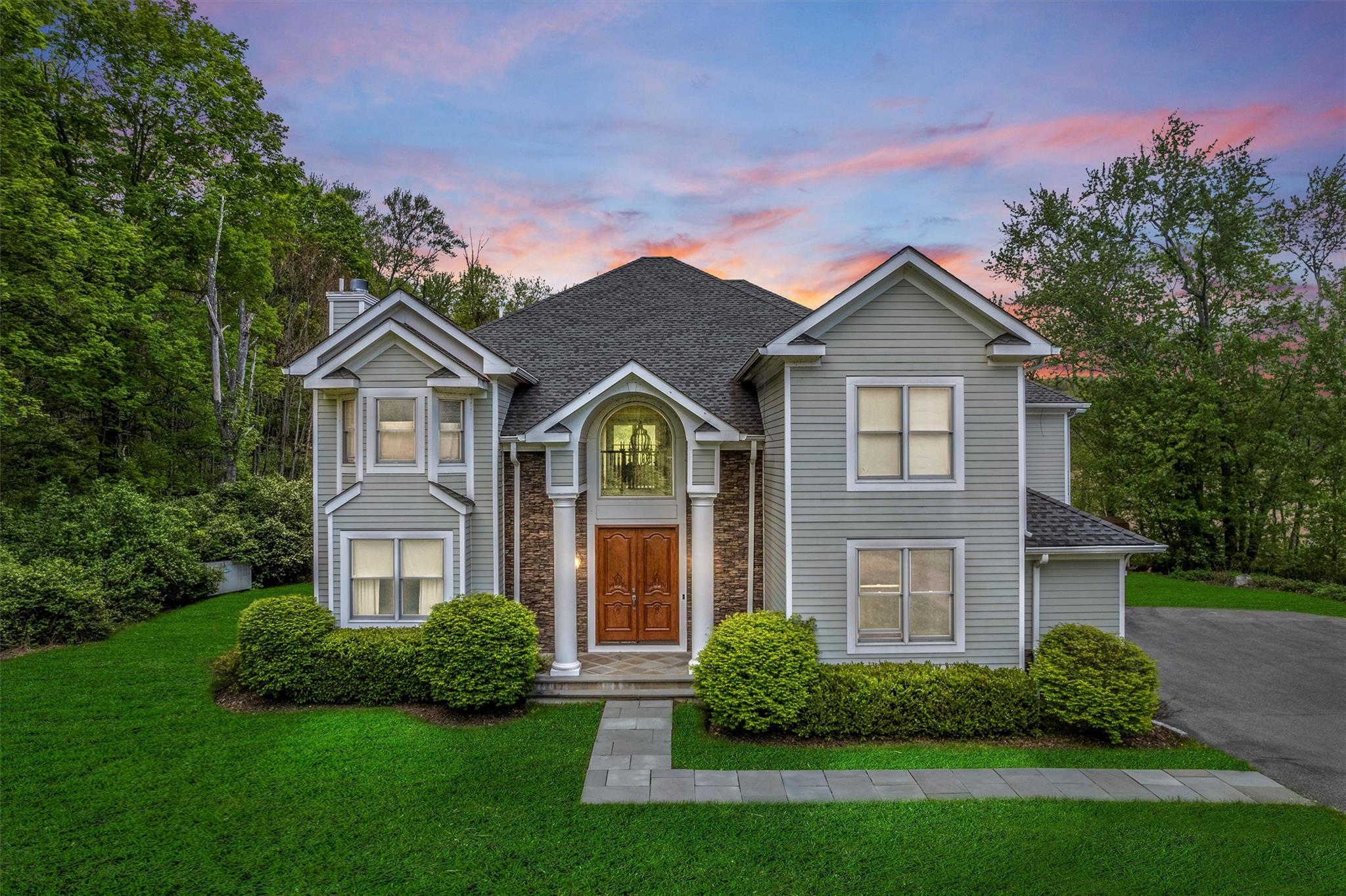 221 Smith Clove Road, Highland Mills, NY 10930