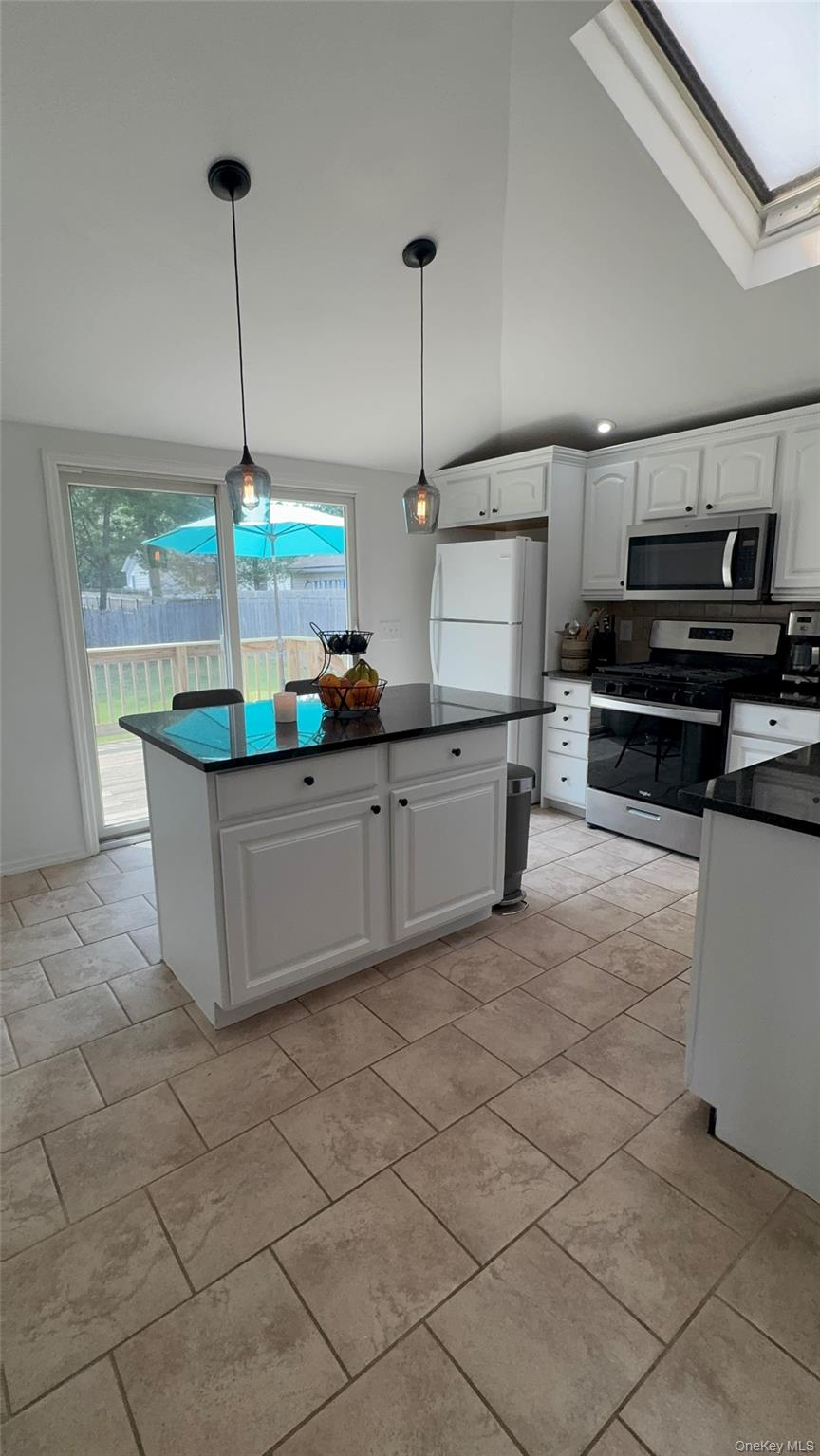 519 Sweezy Avenue, Riverhead, NY 11901