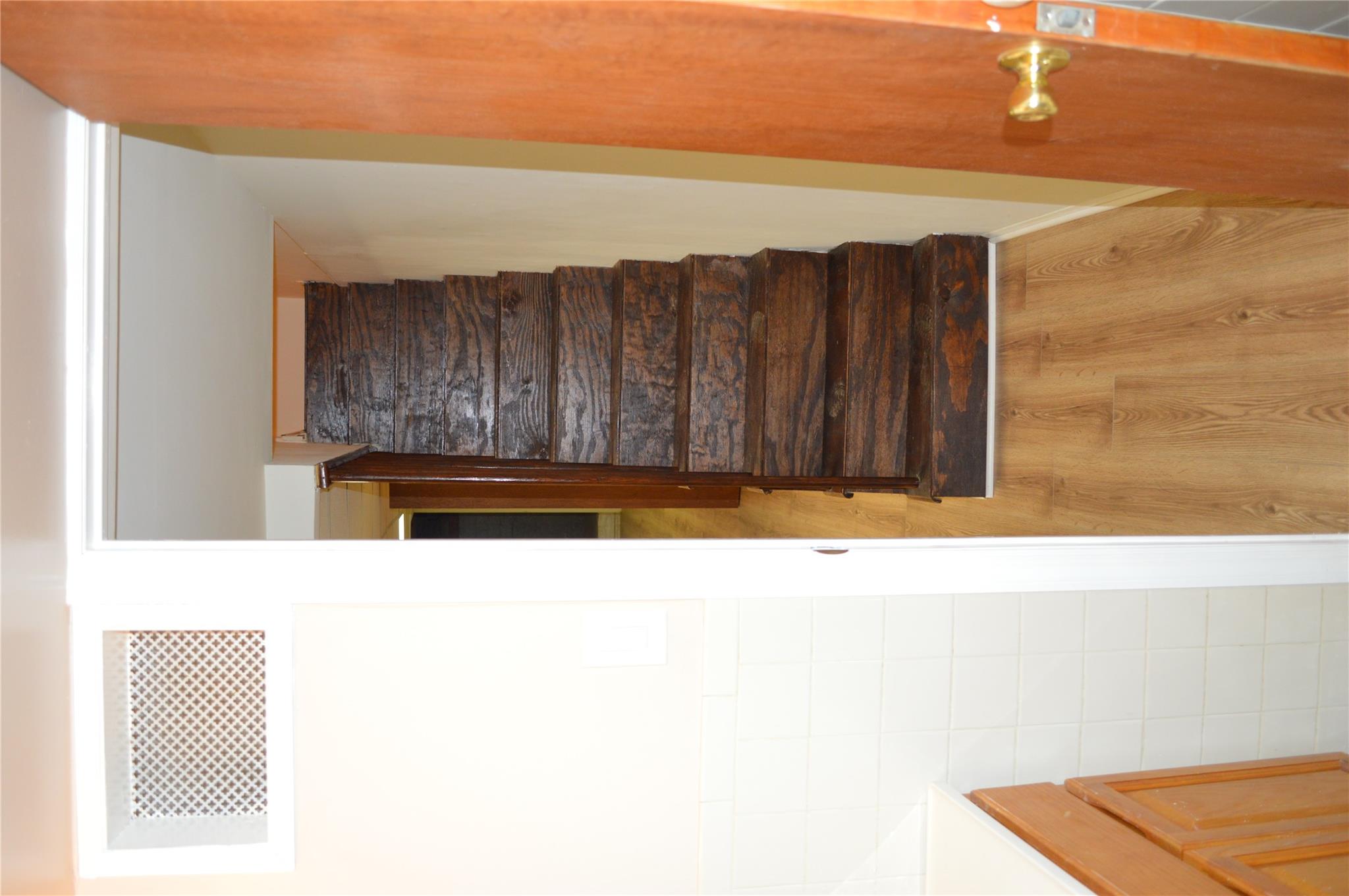 1916 23rd Road, Astoria, NY 11105