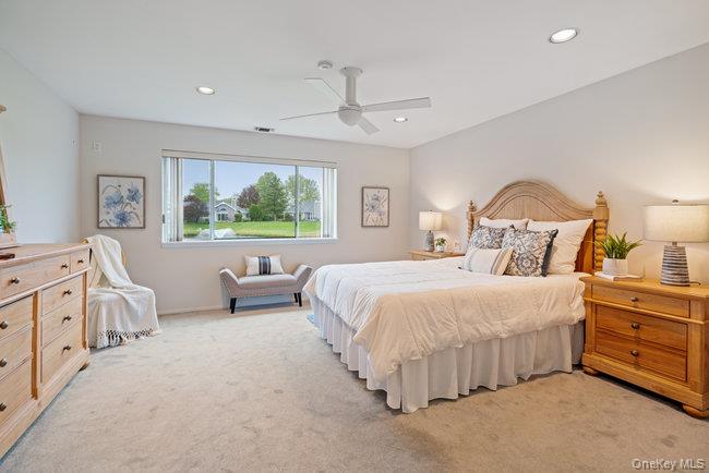 106 E Midland Pond Court # First Floor, Moriches, NY 11955