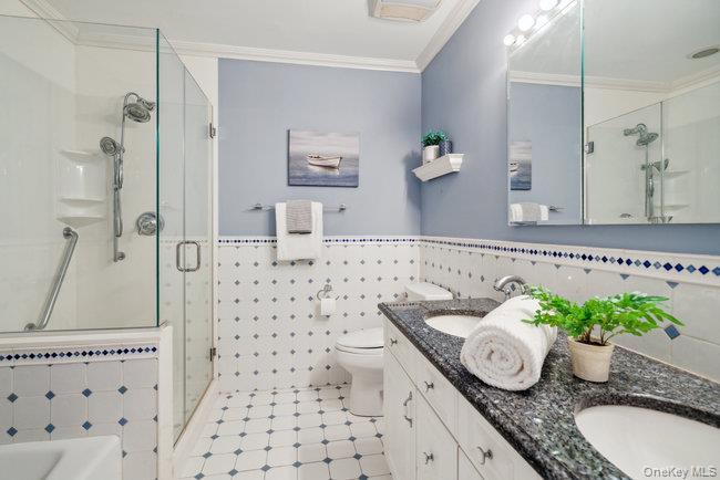 106 E Midland Pond Court # First Floor, Moriches, NY 11955