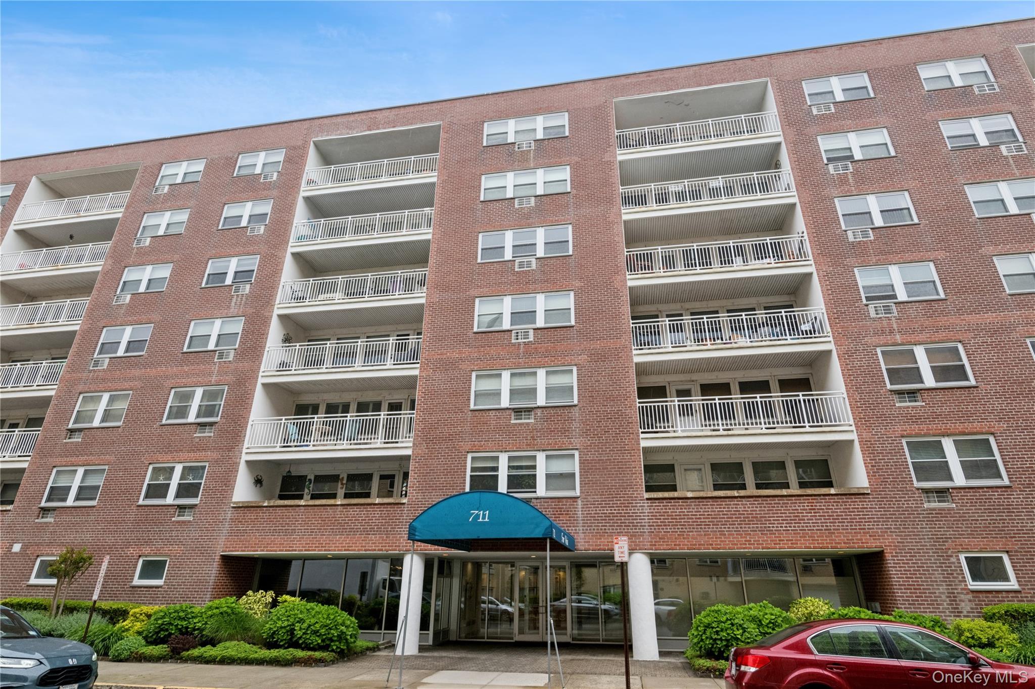 711 Shore Road # 4F, Long Beach, NY 11561