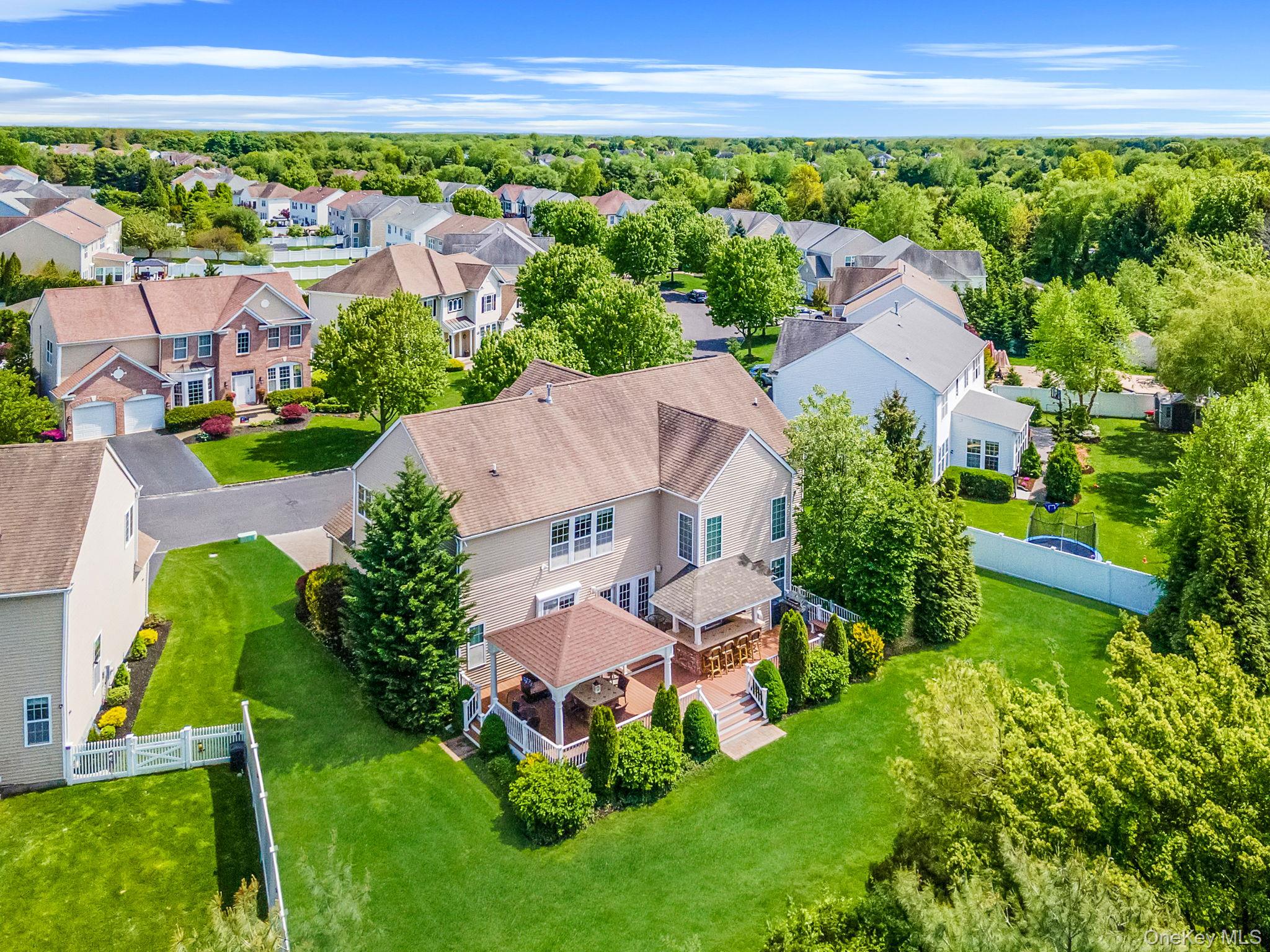 29 Pinehurst Drive, Mount Sinai, NY 11766