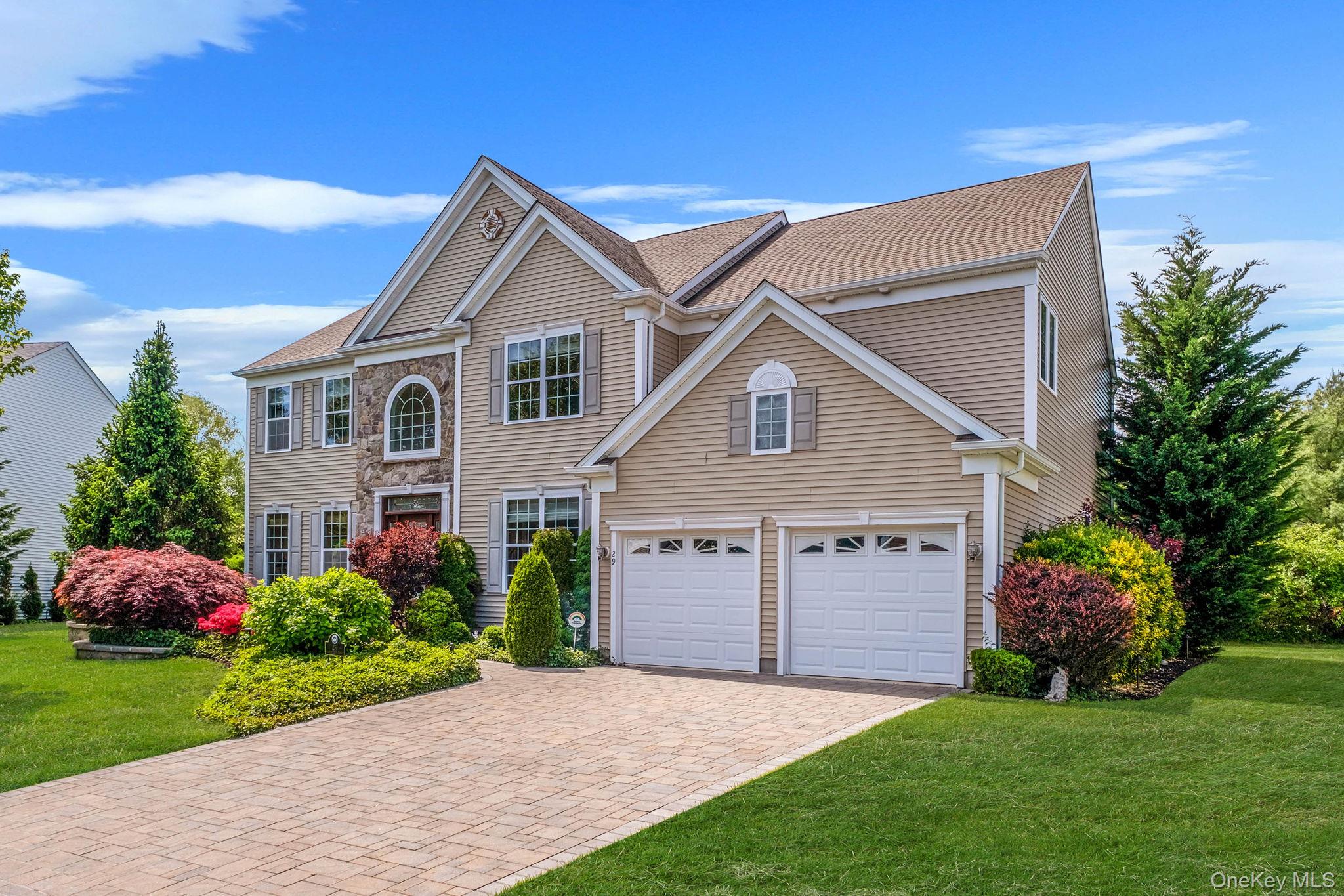 29 Pinehurst Drive, Mount Sinai, NY 11766