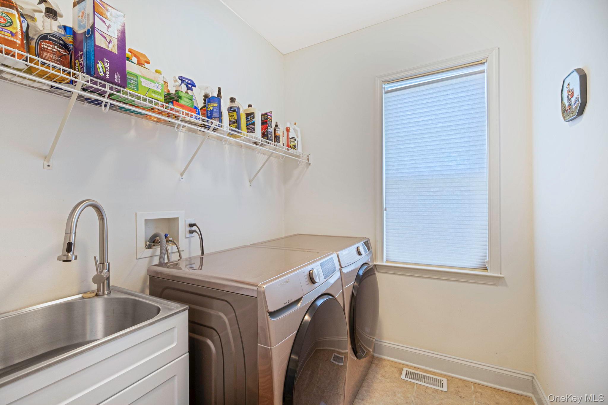 29 Pinehurst Drive, Mount Sinai, NY 11766