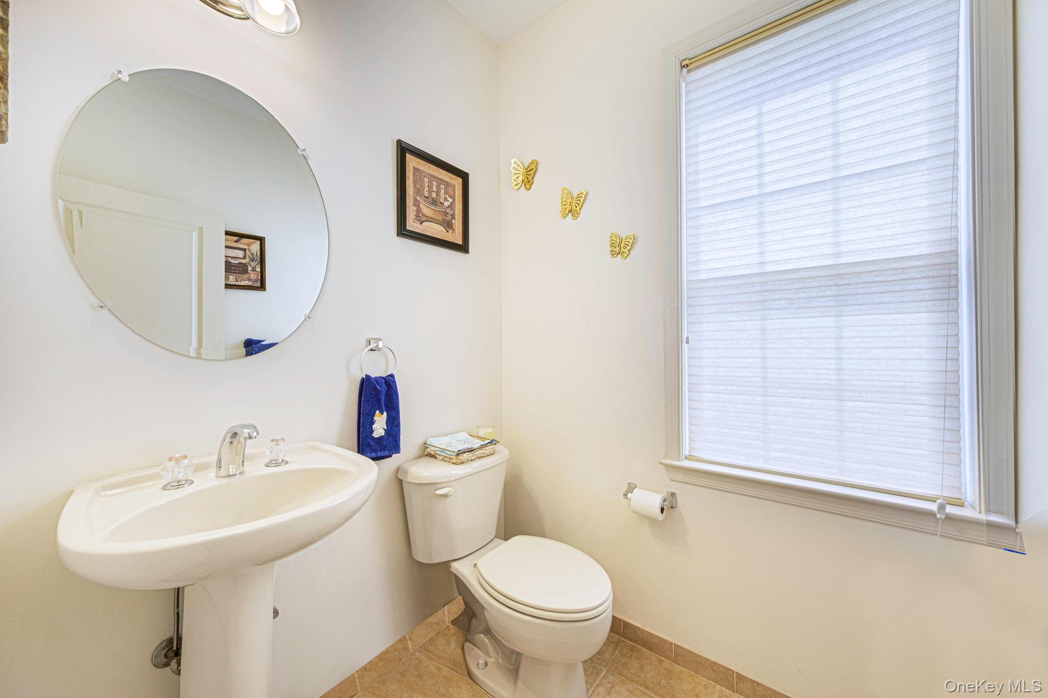 29 Pinehurst Drive, Mount Sinai, NY 11766