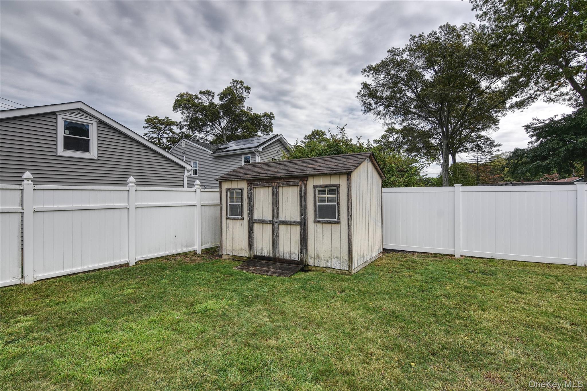 2287 Feuereisen Avenue, Ronkonkoma, NY 11779