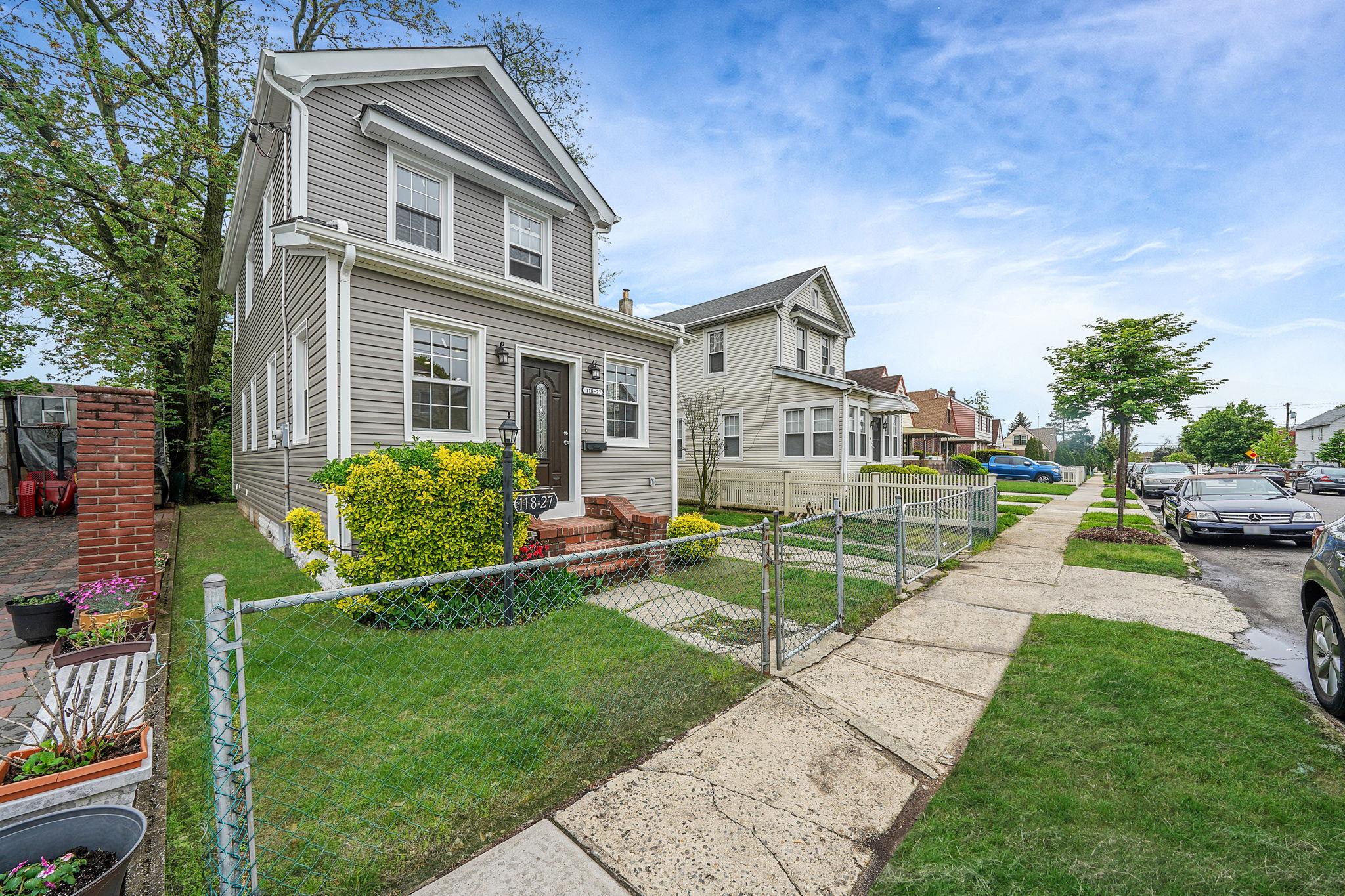 11827 219th Street, Cambria Heights, NY 11411