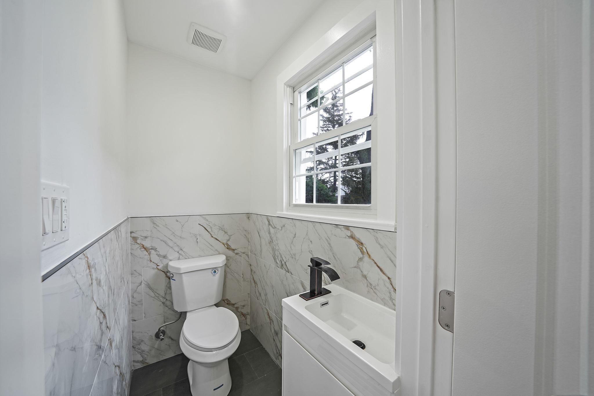 11827 219th Street, Cambria Heights, NY 11411