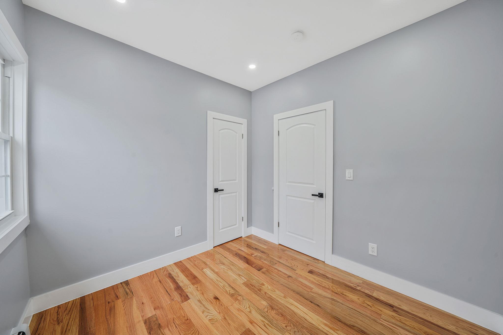 11827 219th Street, Cambria Heights, NY 11411