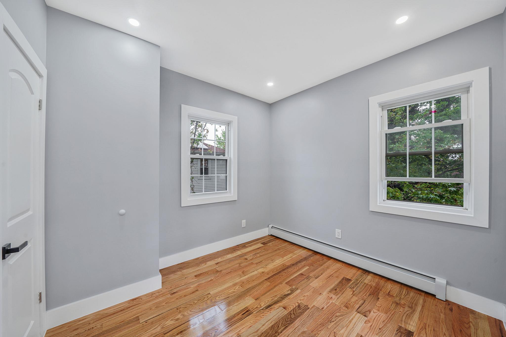 11827 219th Street, Cambria Heights, NY 11411