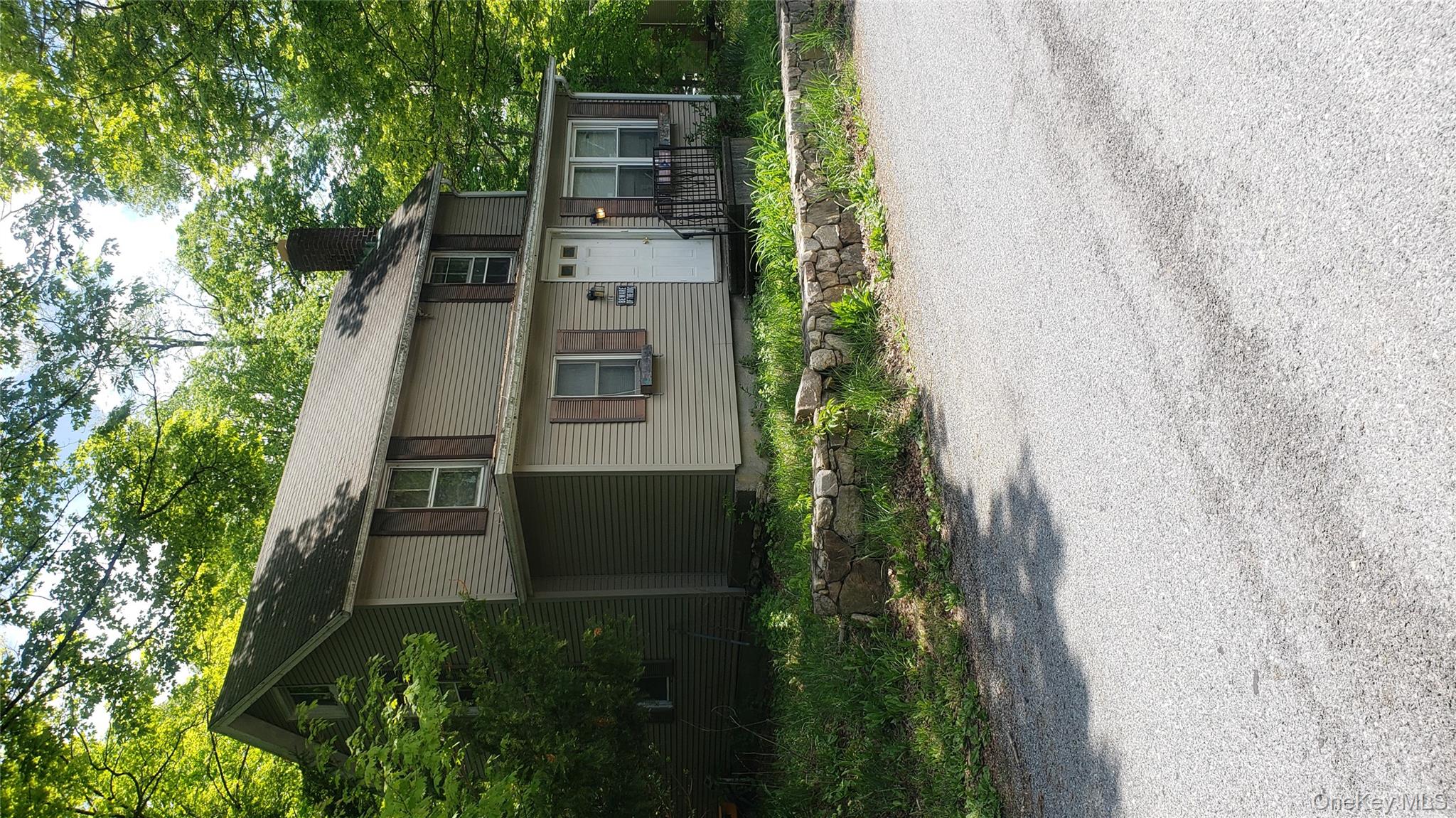 14 SE Mountain Road, Wingdale, NY 12594