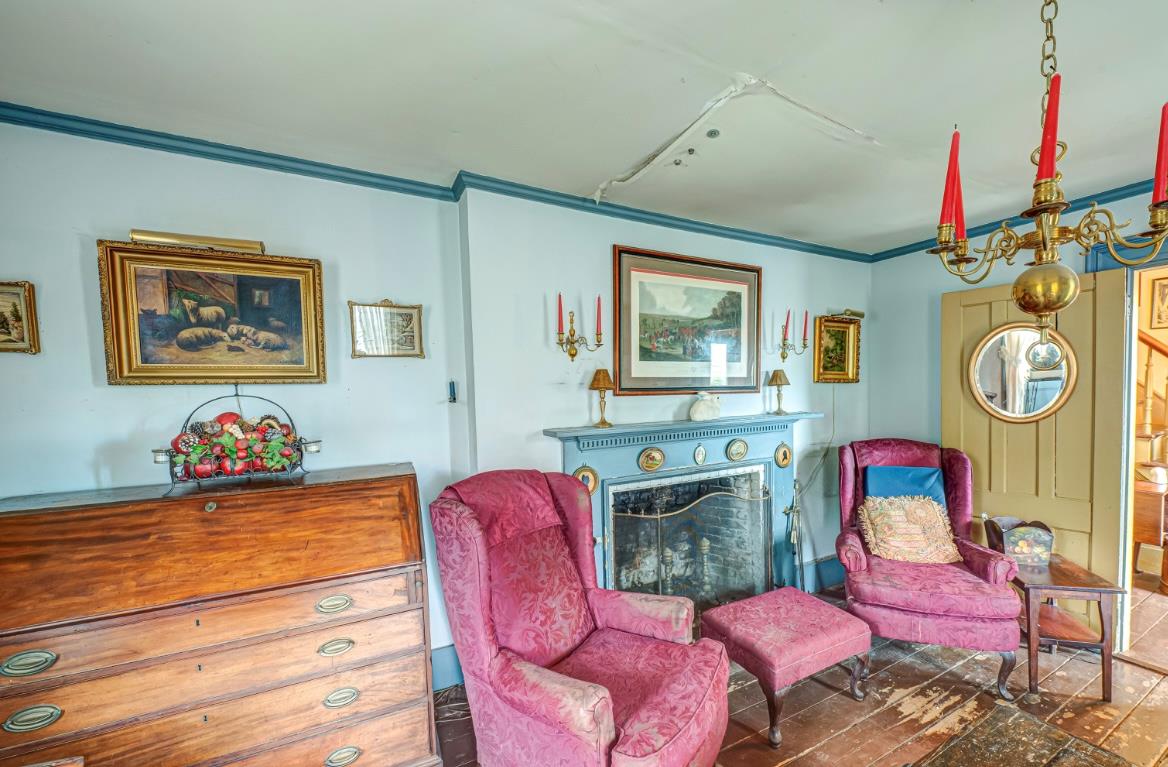 110 E Broadway, Port Jefferson, NY 11777