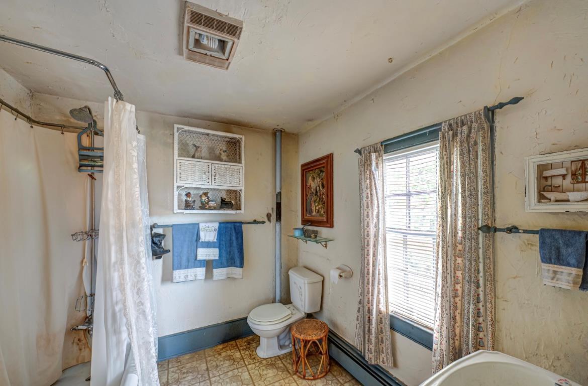 110 E Broadway, Port Jefferson, NY 11777