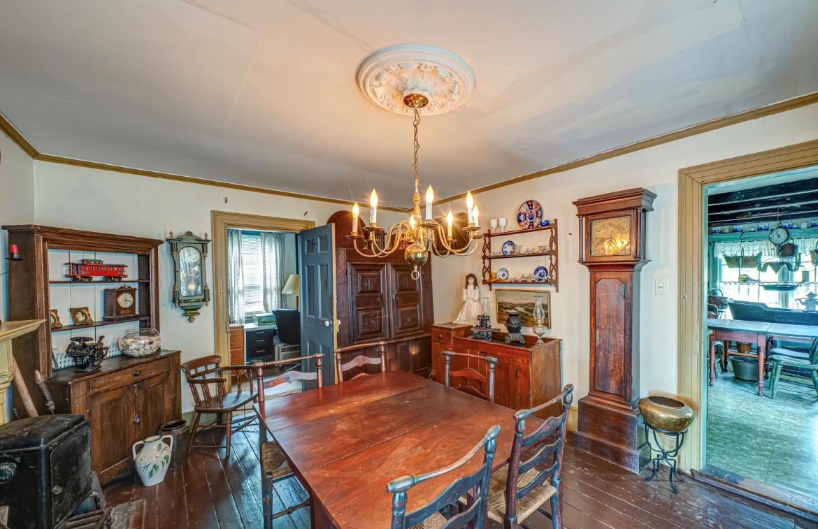 110 E Broadway, Port Jefferson, NY 11777