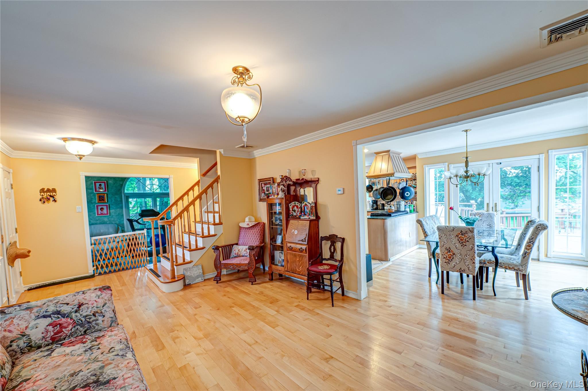 343 Townline Road, East Northport, NY 11731