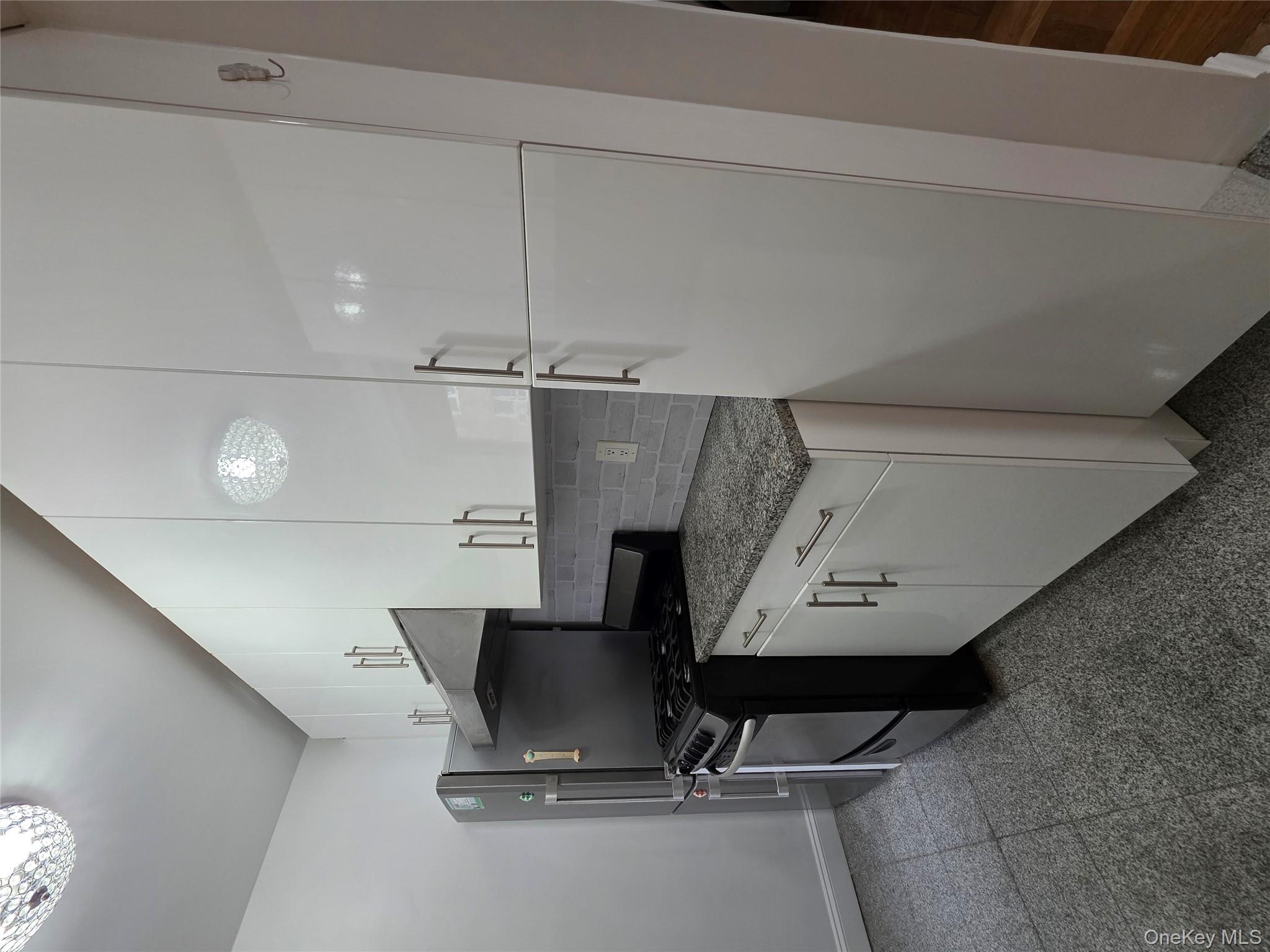 98-50 67th ave # 1H, Forest Hills, NY 11375