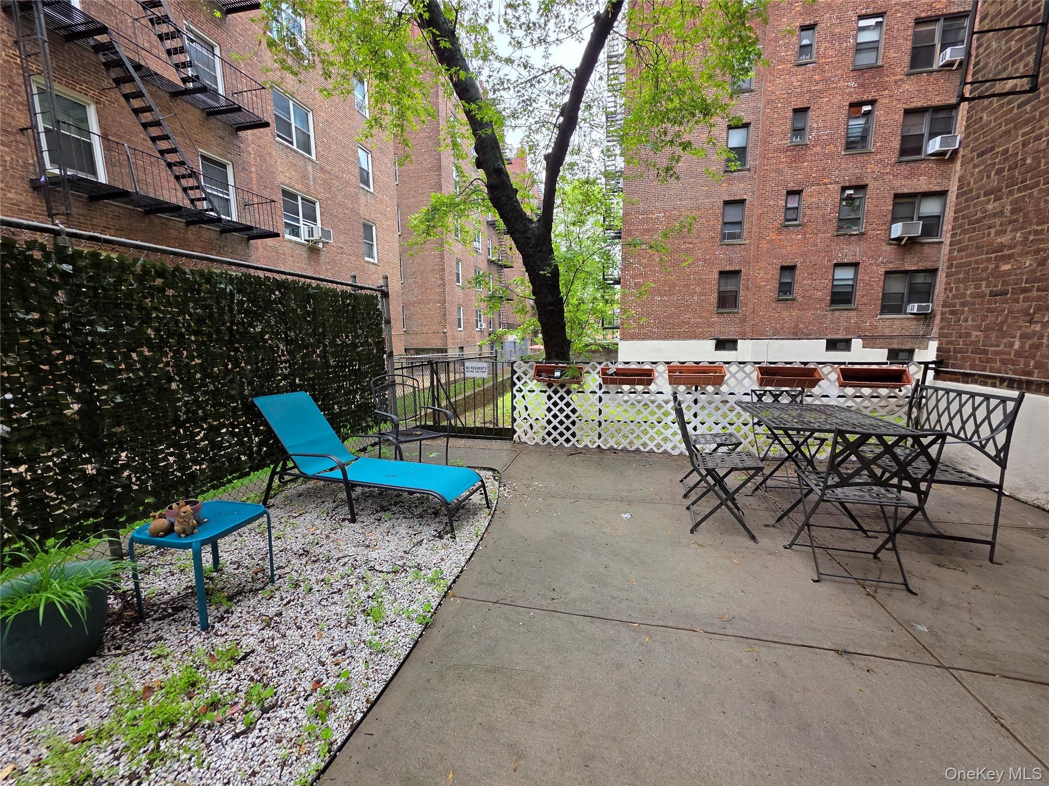 98-50 67th ave # 1H, Forest Hills, NY 11375